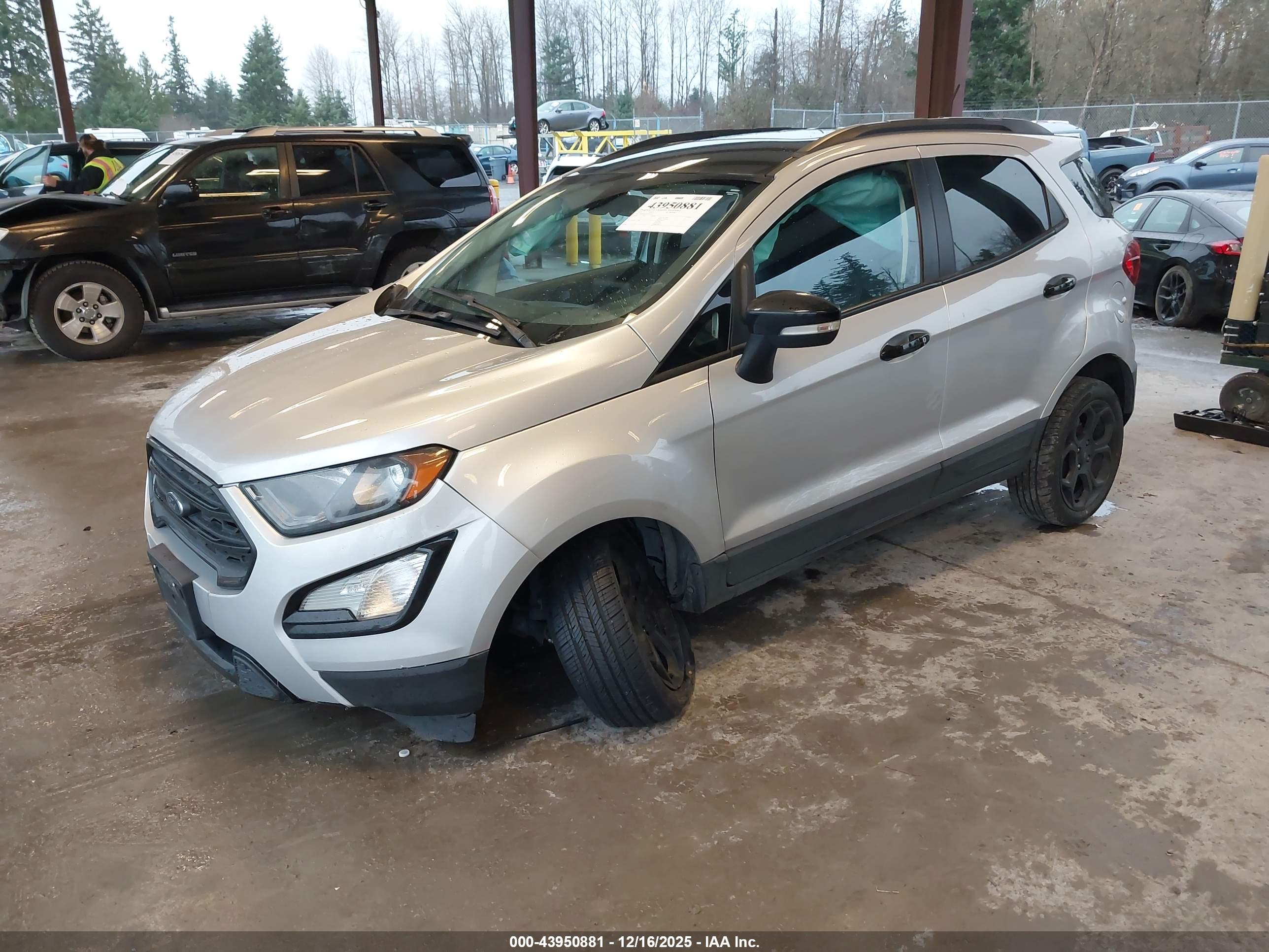 FORD ECOSPORT image 2