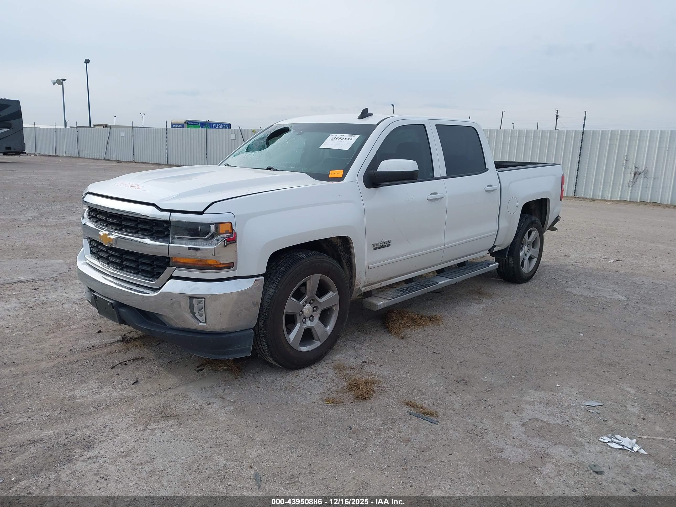 CHEVROLET SILVERADO image 2