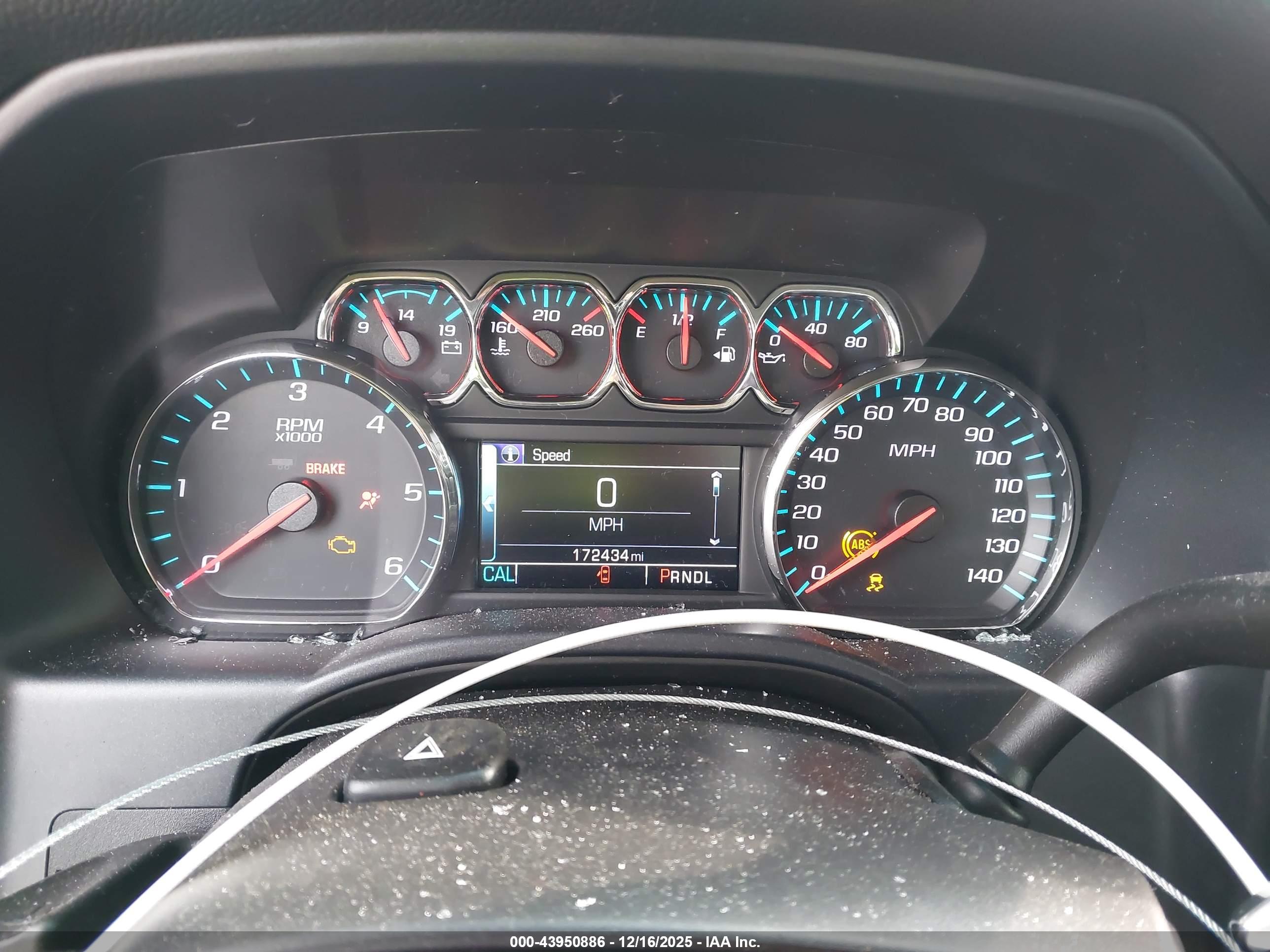 CHEVROLET SILVERADO image 7