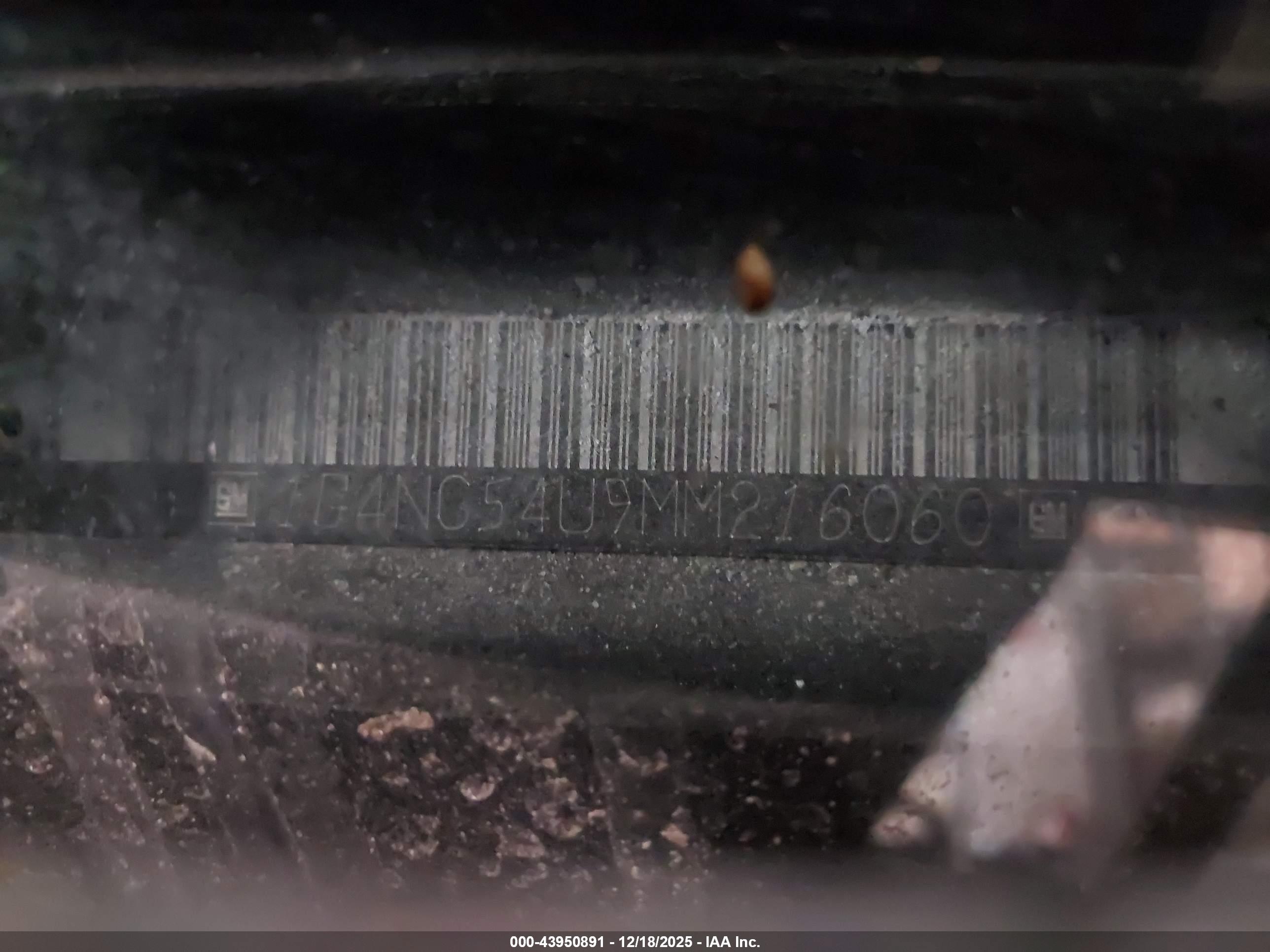 BUICK SKYLARK image 9