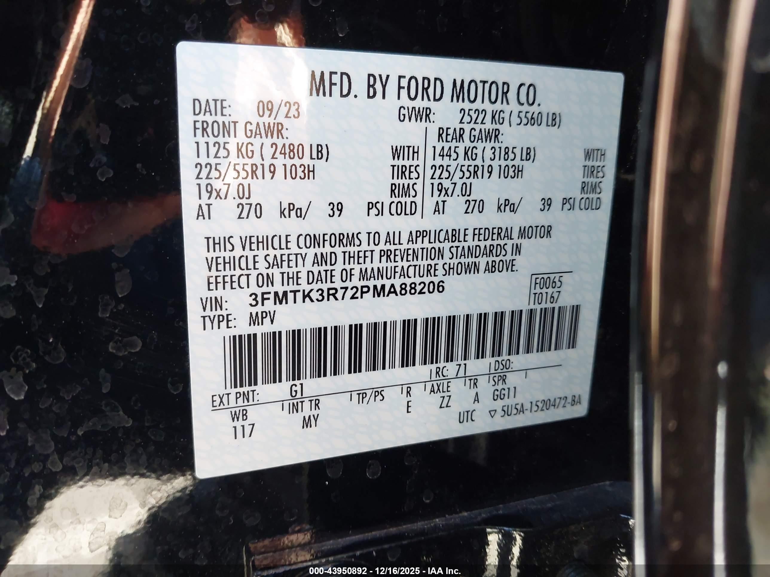 FORD MUSTANG image 9