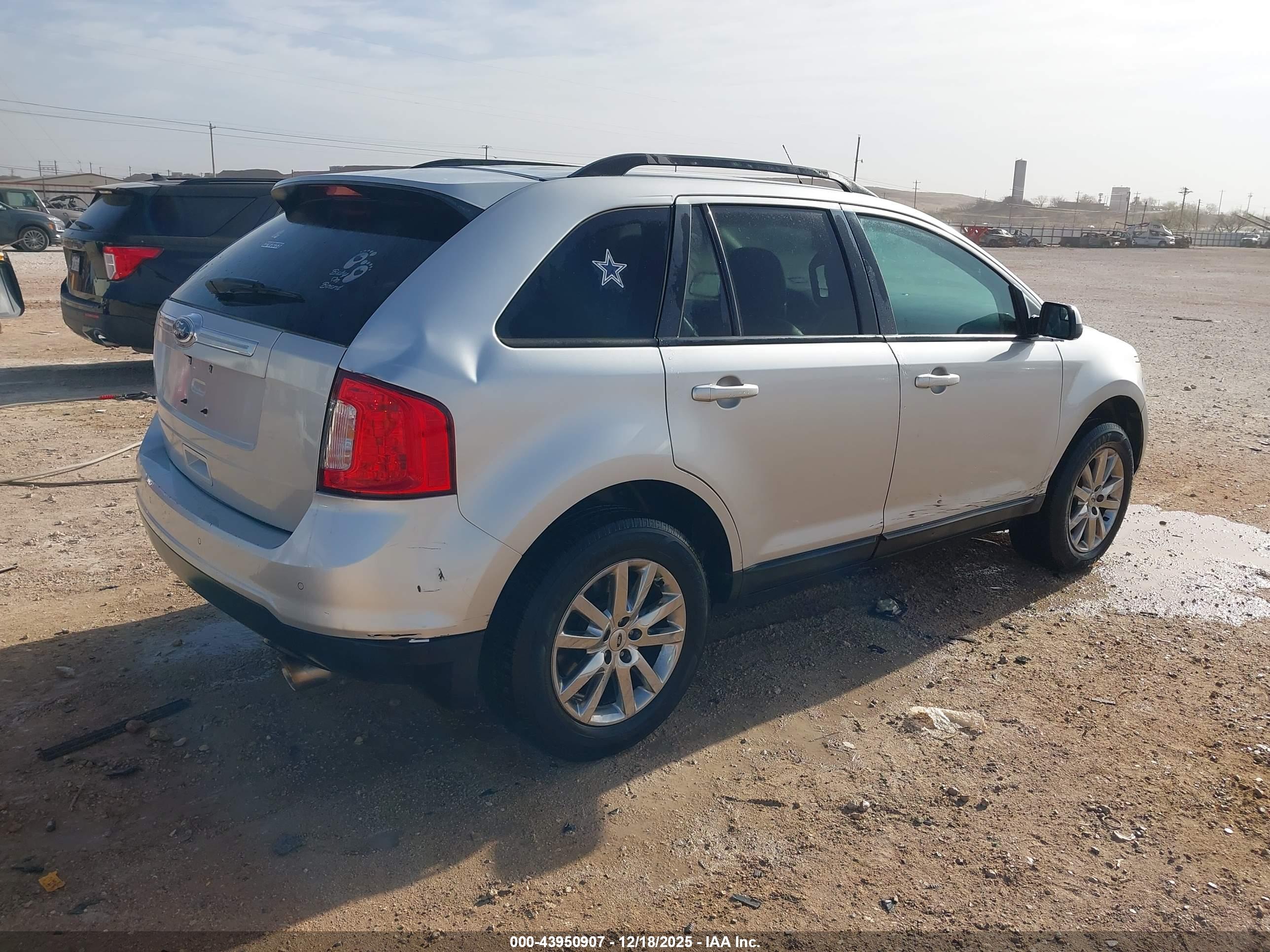 FORD EDGE image 4