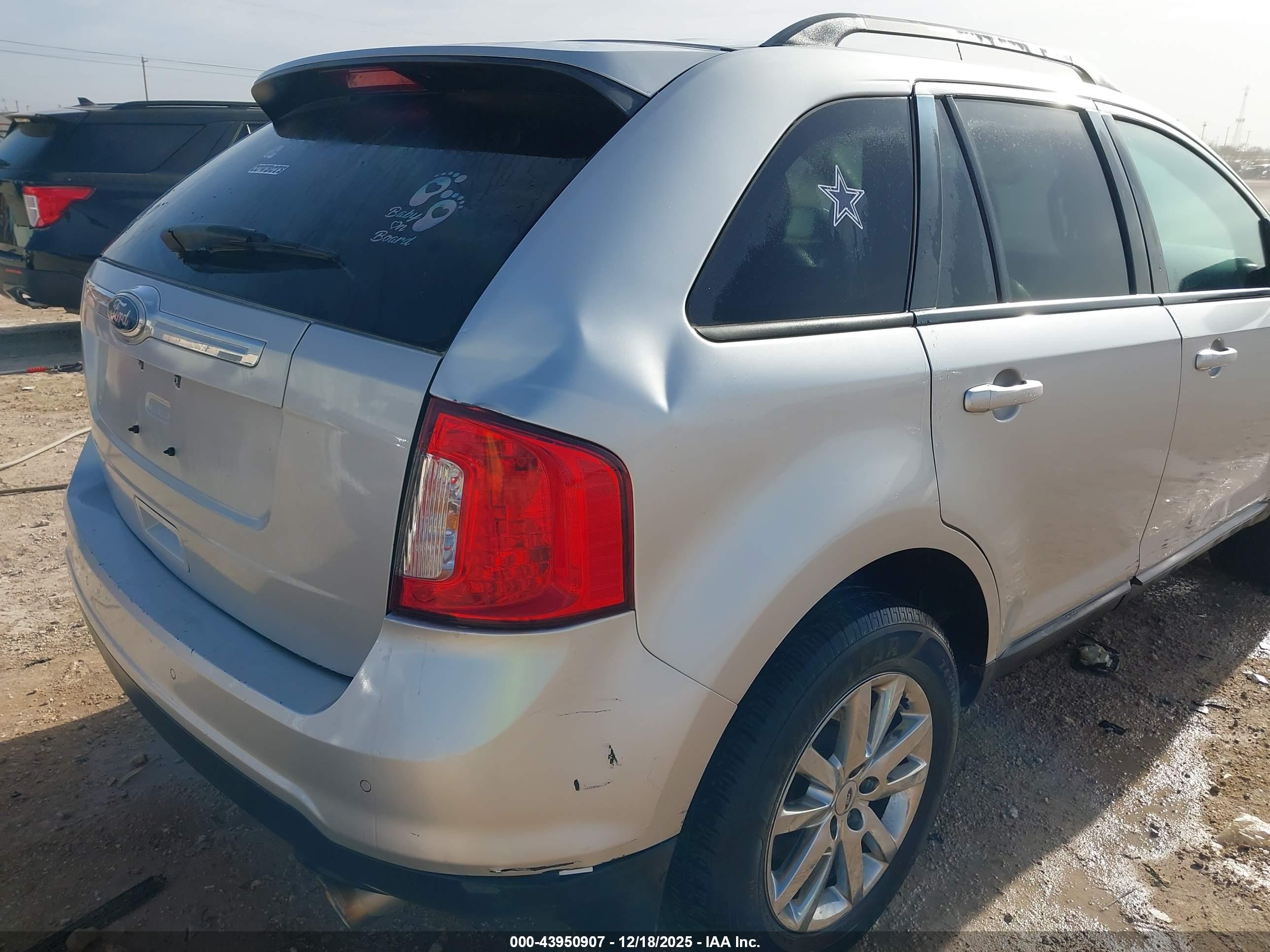 FORD EDGE image 6