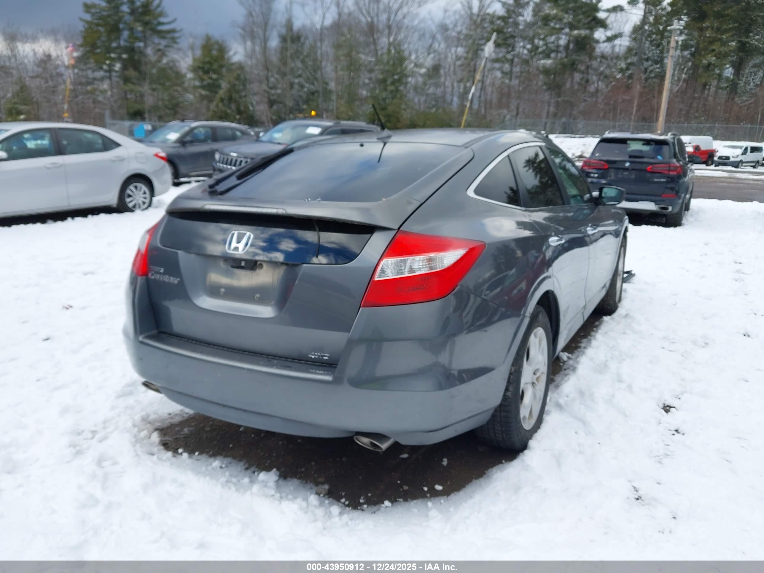 HONDA ACCORD image 4