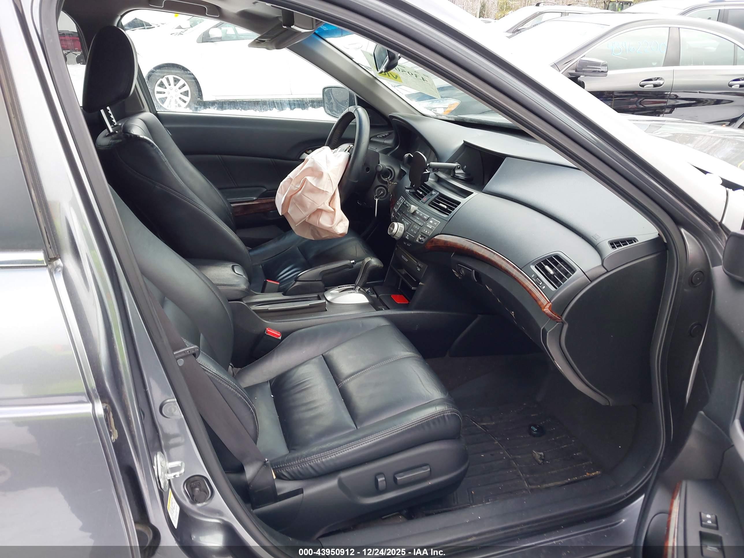 HONDA ACCORD image 5