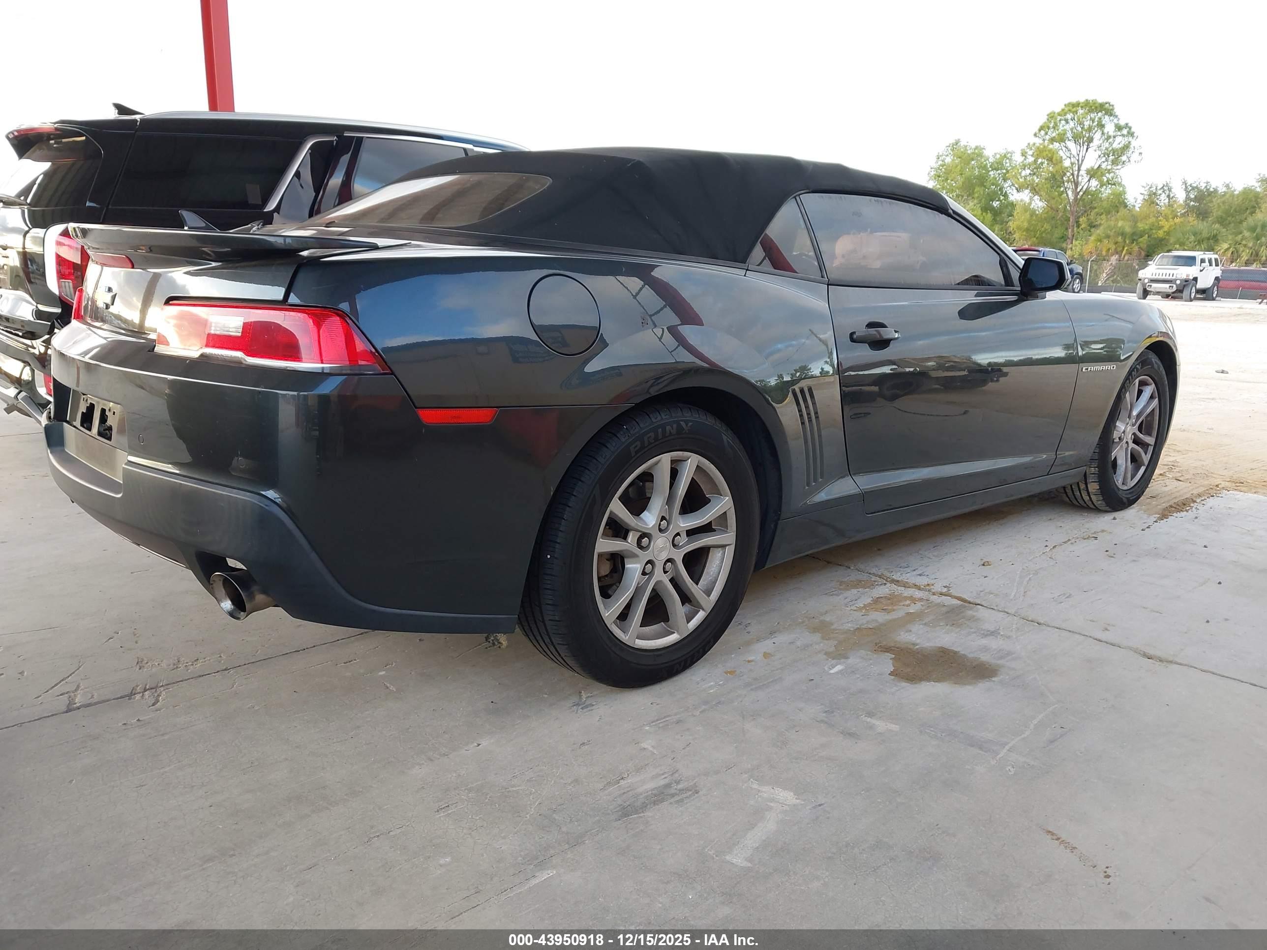 CHEVROLET CAMARO image 4