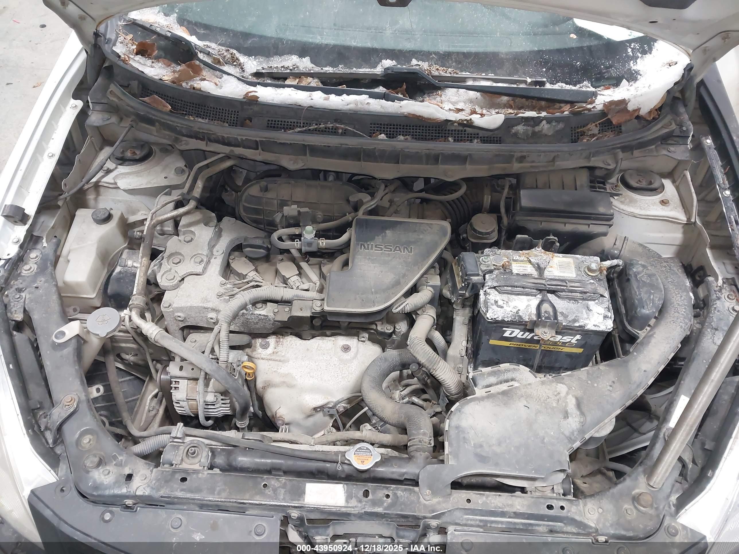 NISSAN ROGUE image 10