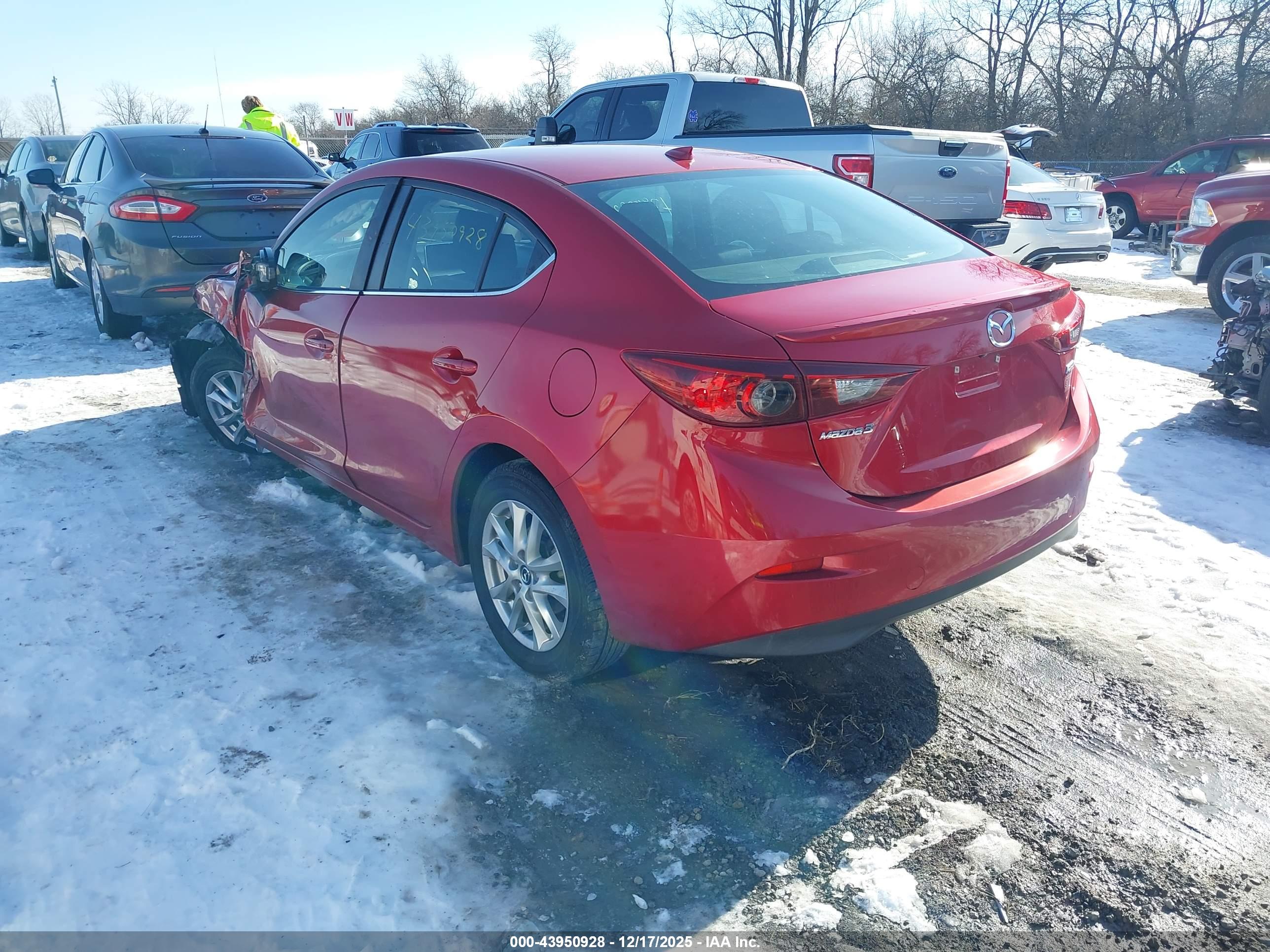 MAZDA MAZDA3 image 3