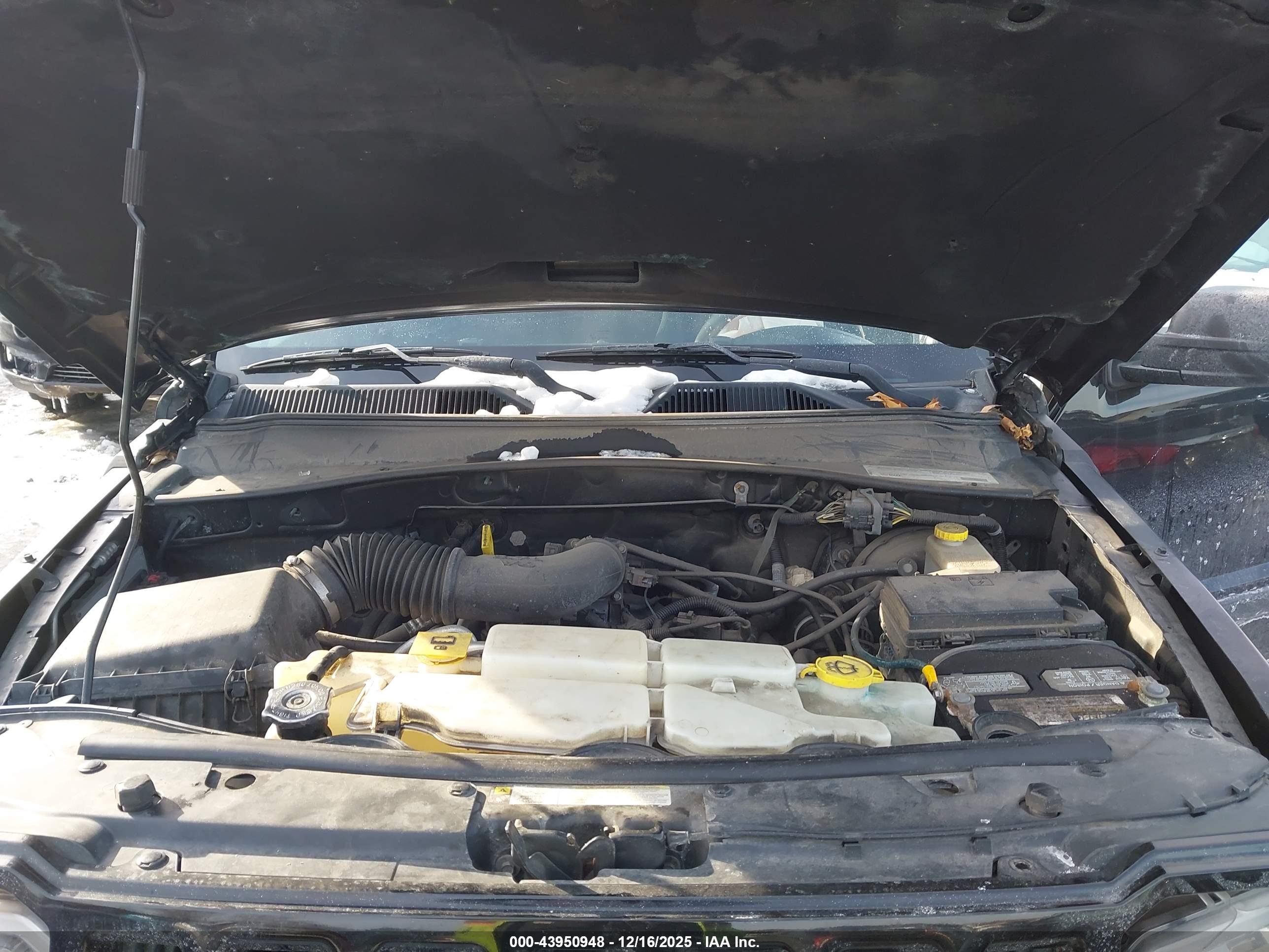 JEEP LIBERTY image 10