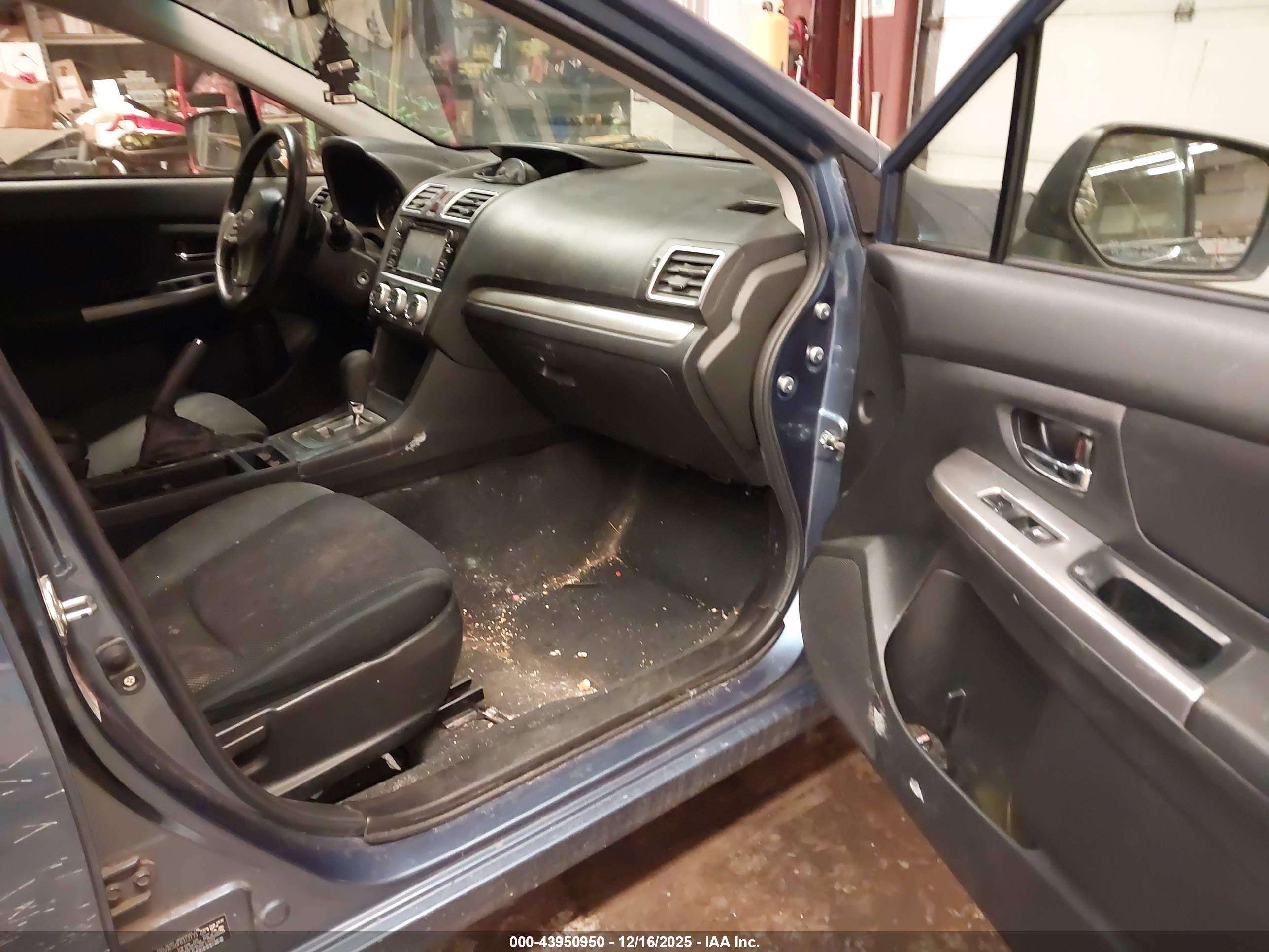 SUBARU IMPREZA image 5
