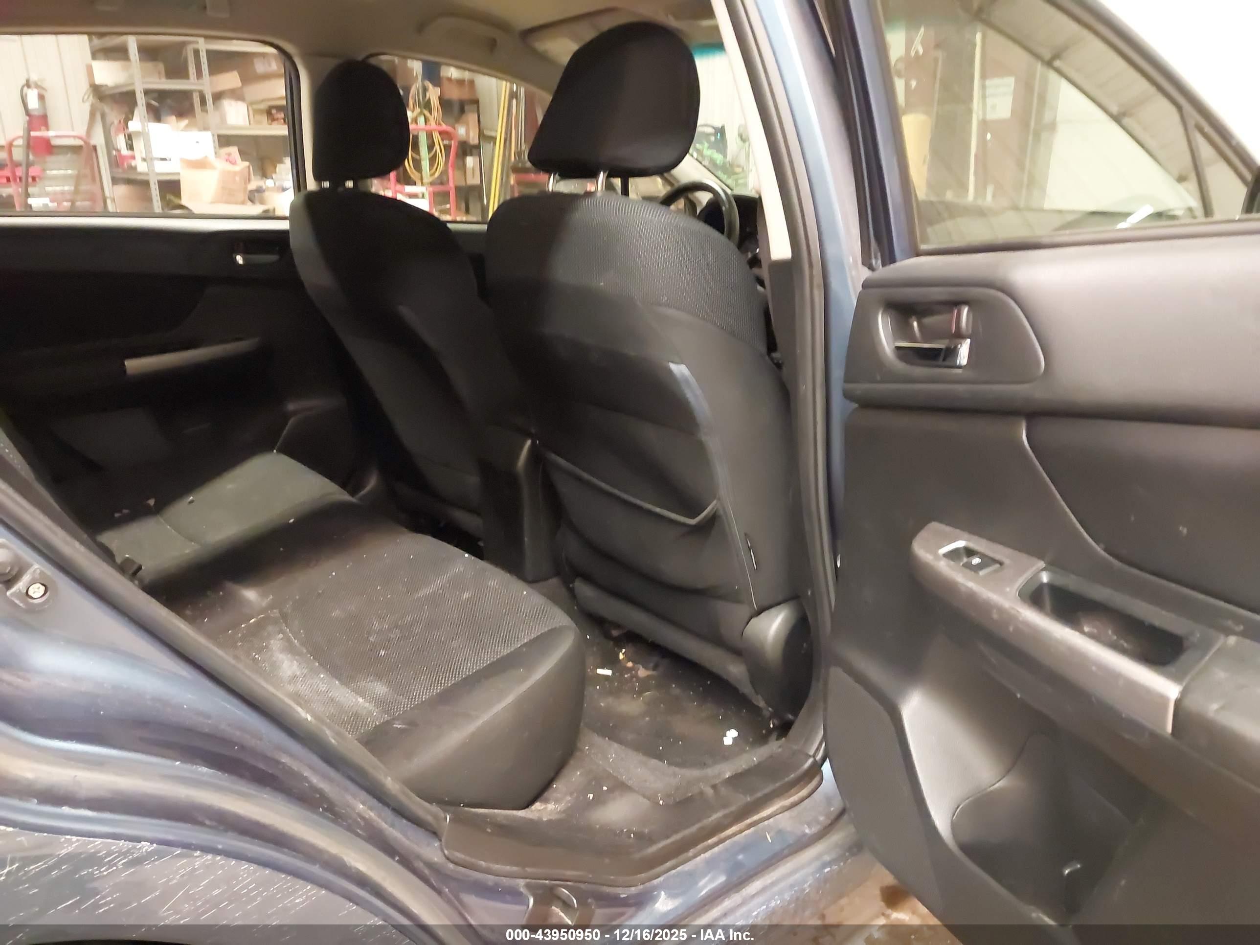 SUBARU IMPREZA image 8