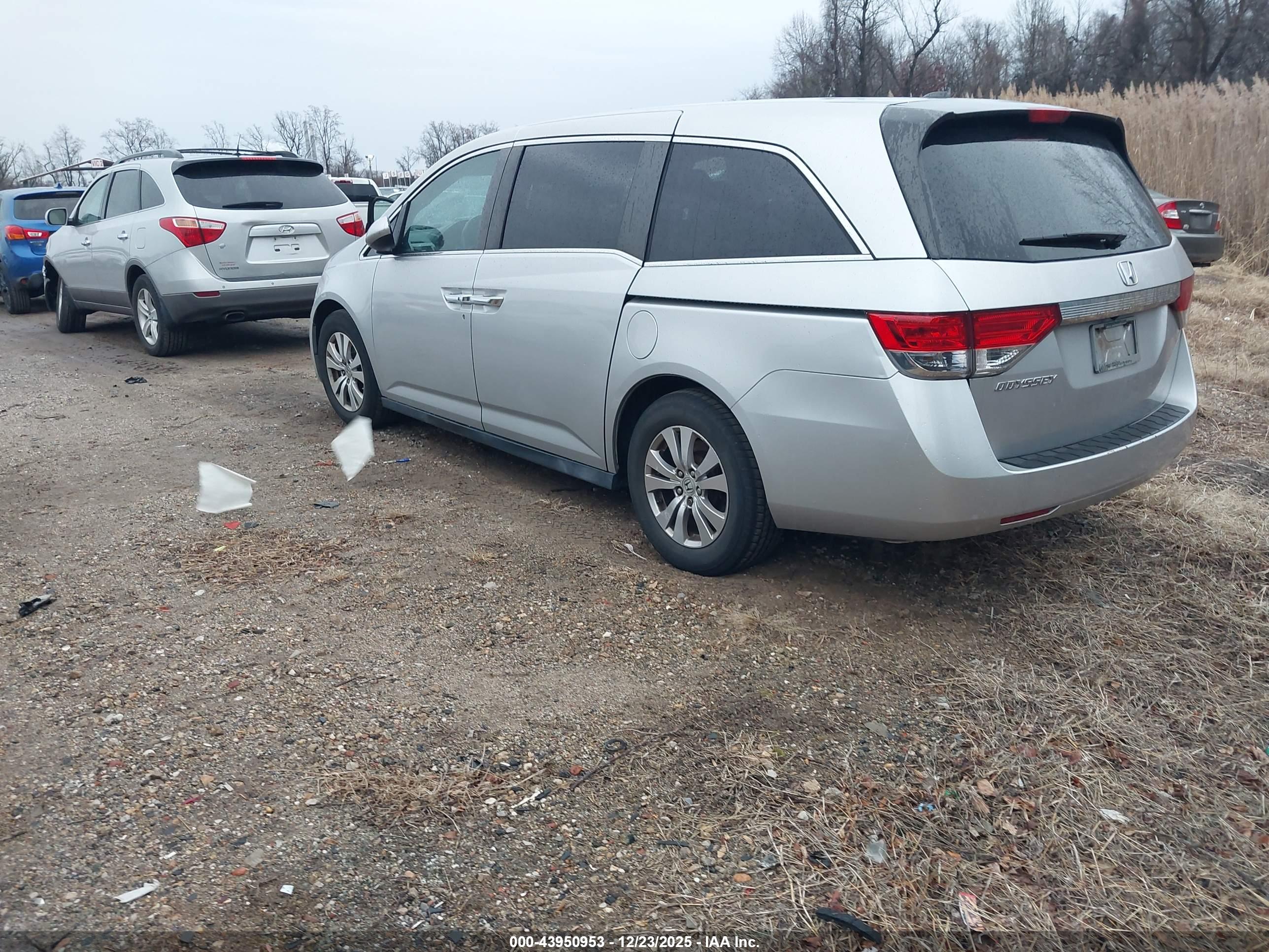 HONDA ODYSSEY image 3