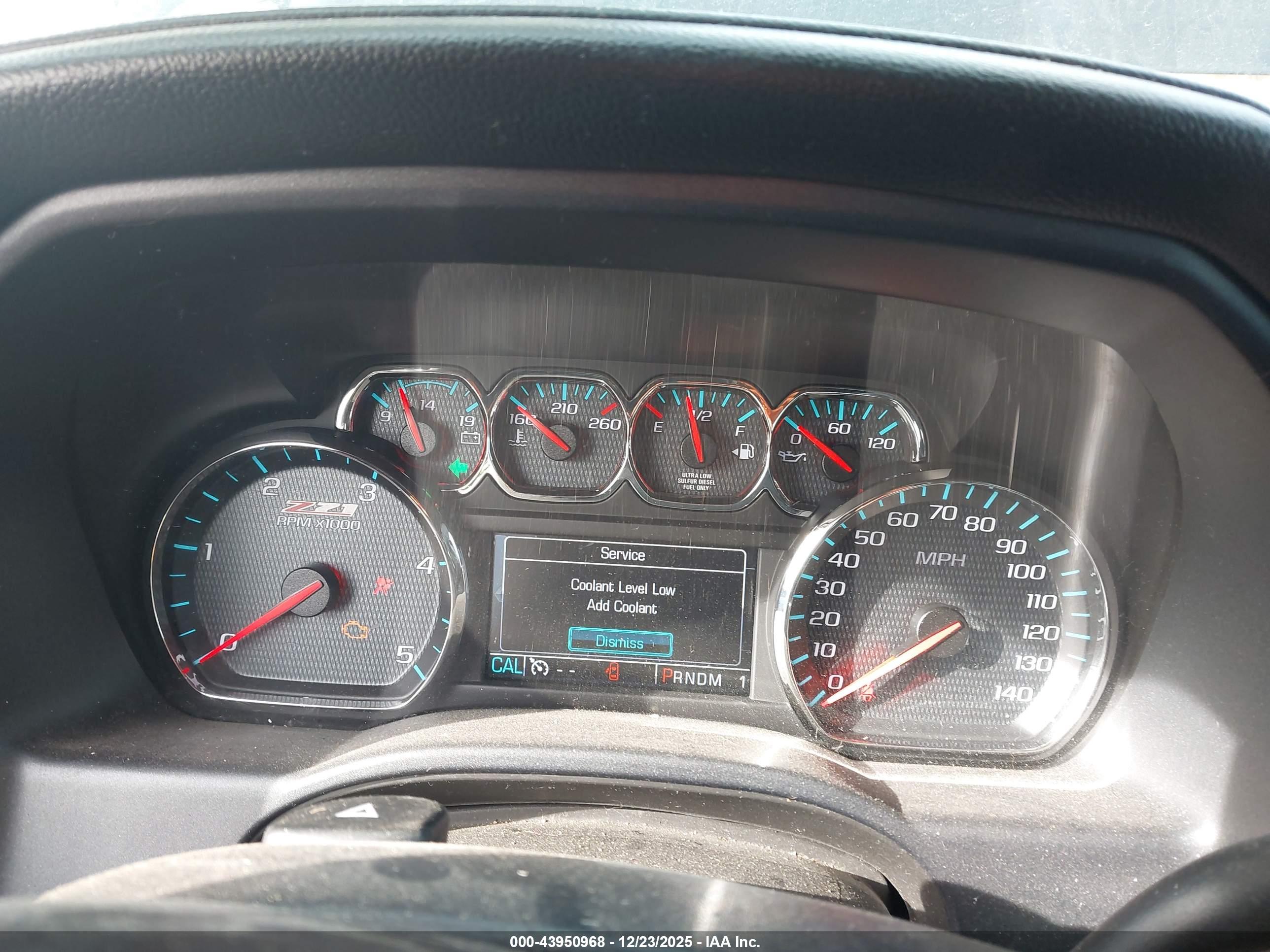 CHEVROLET SILVERADO image 7
