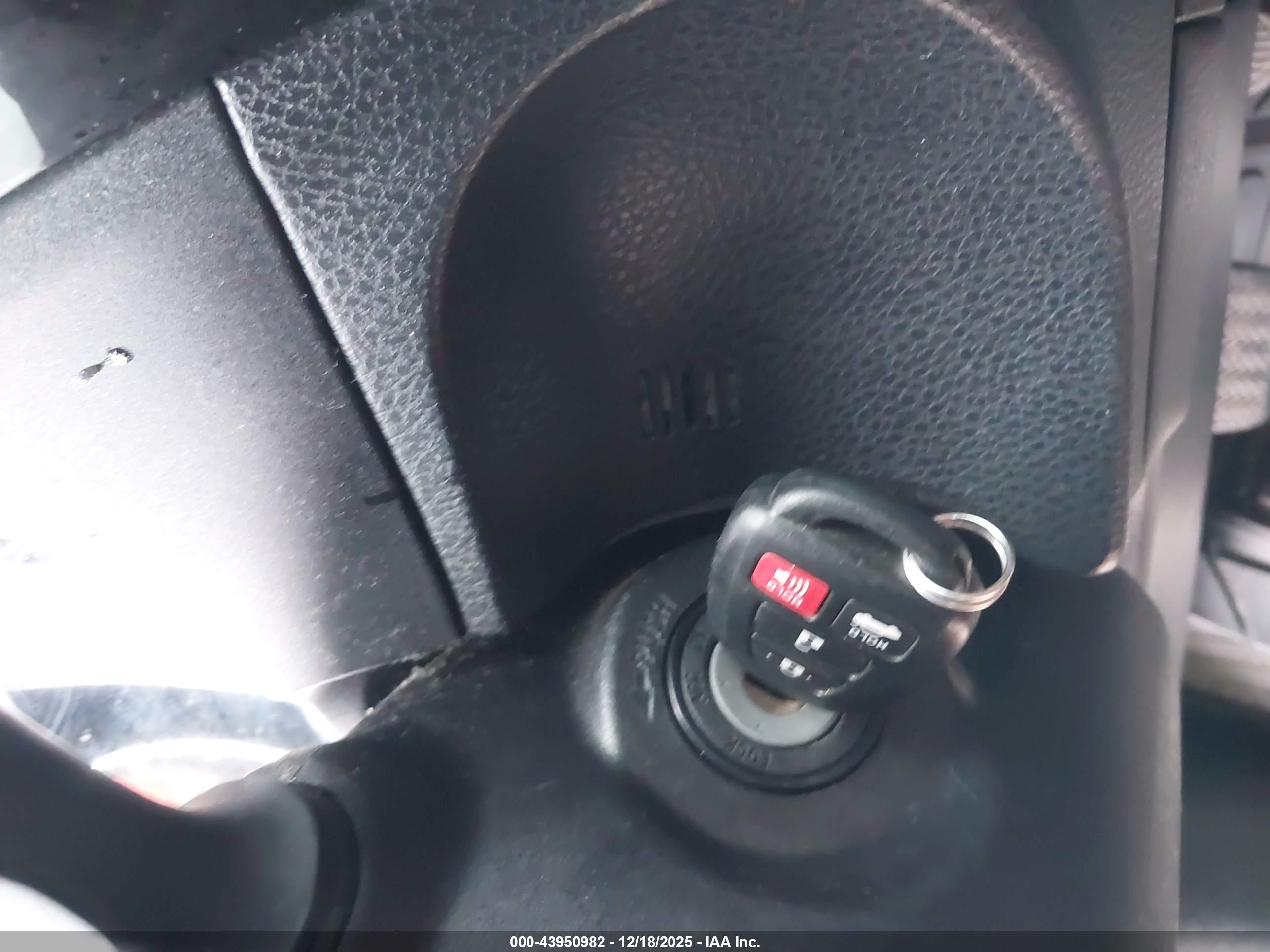 TOYOTA COROLLA image 11