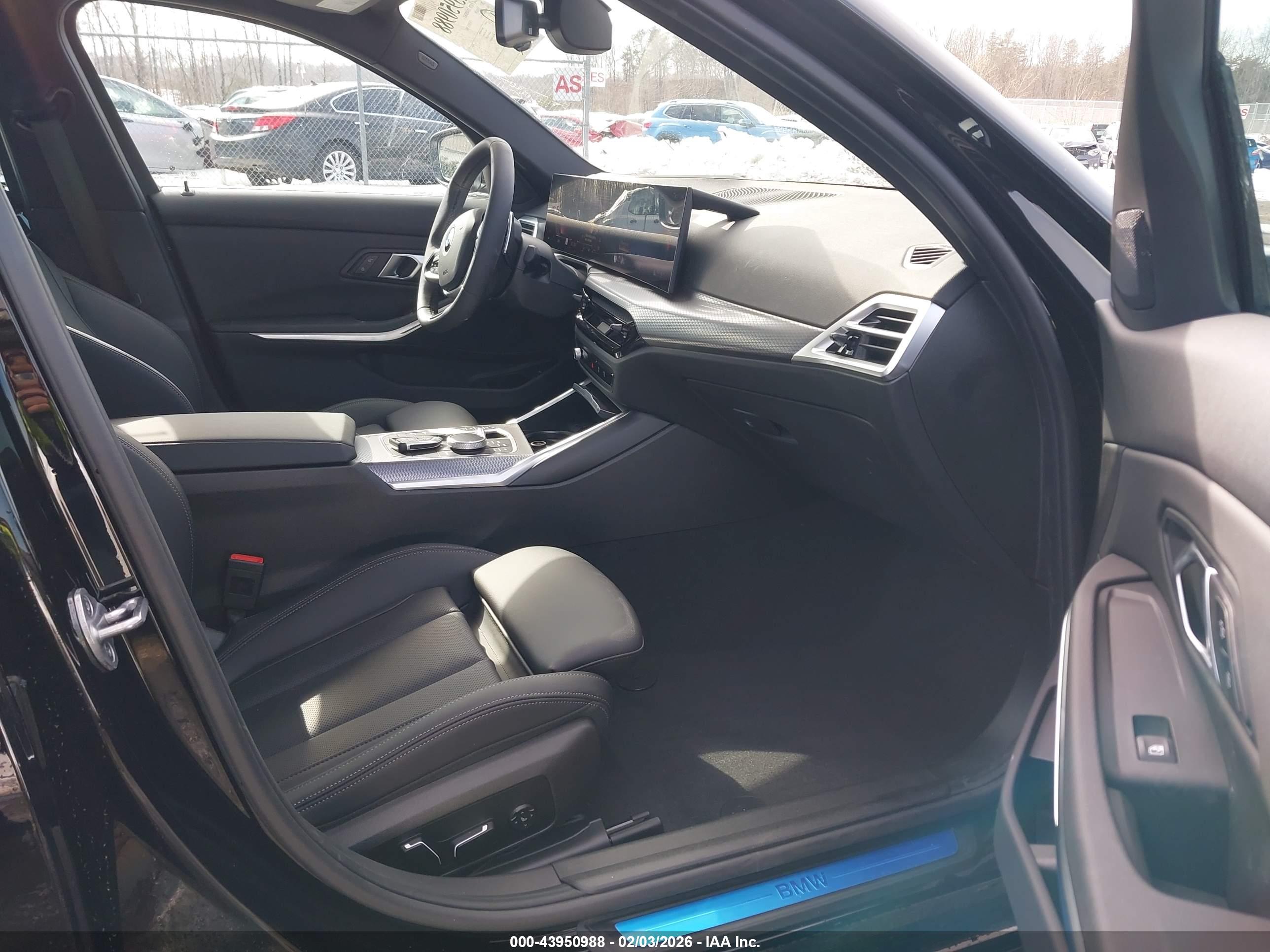 BMW 330I image 5