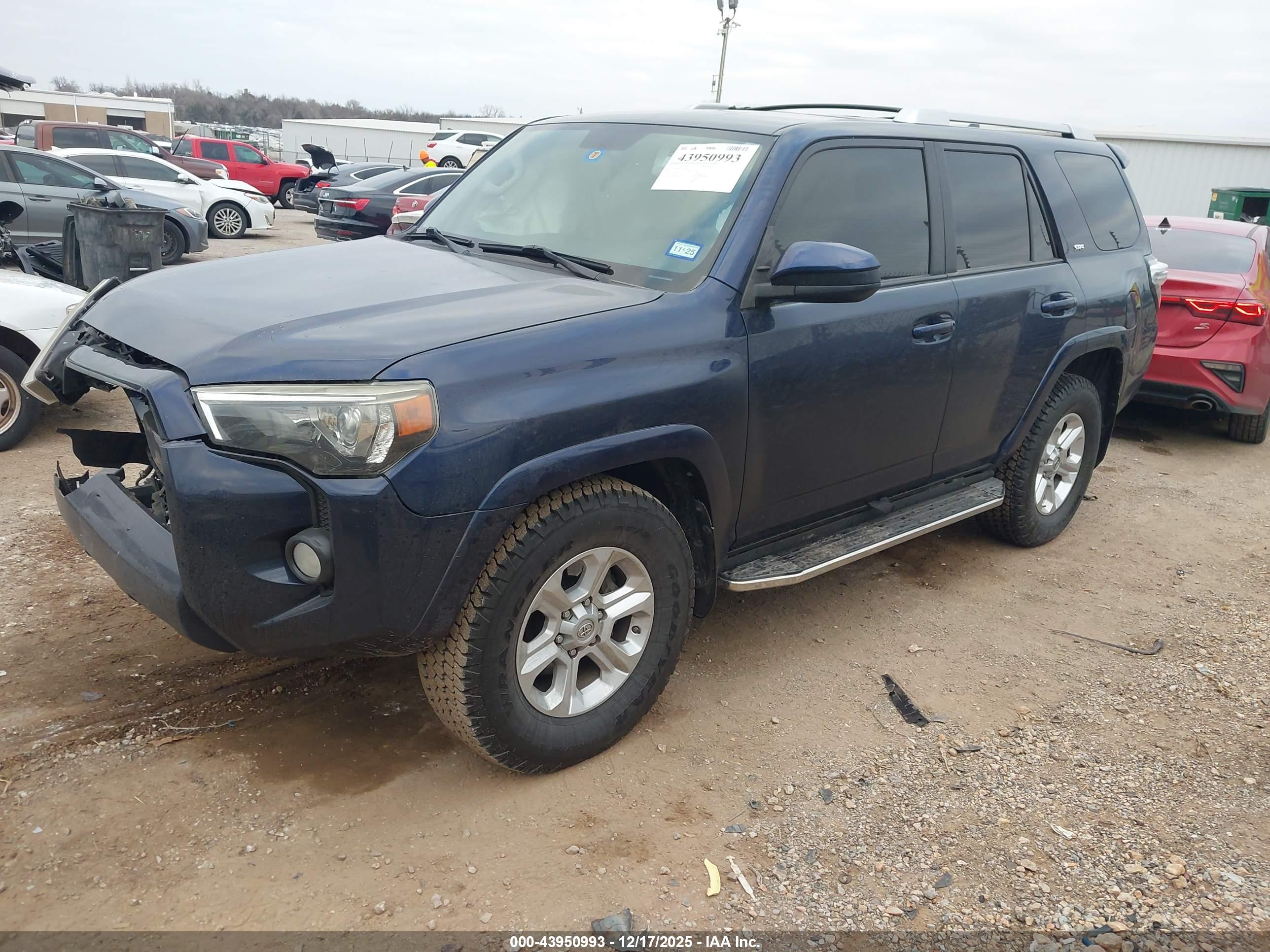 TOYOTA 4RUNNER image 2