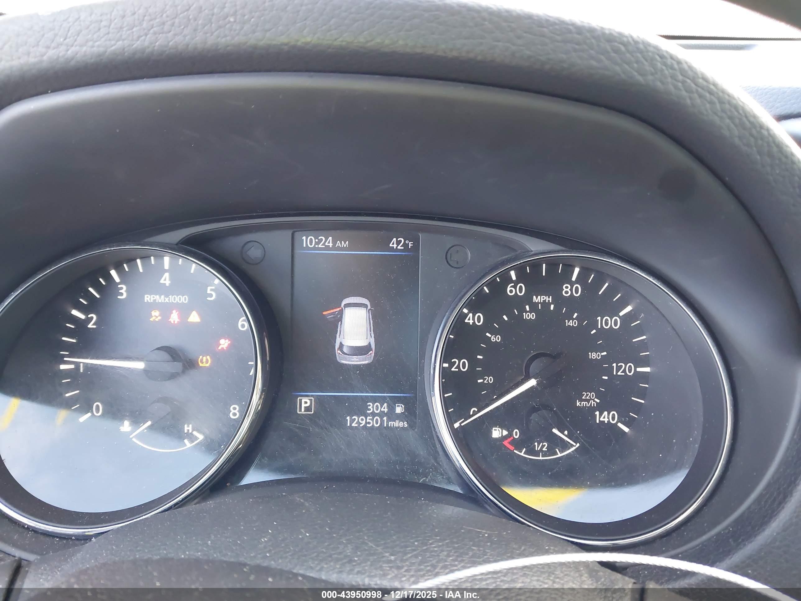 NISSAN ROGUE image 7