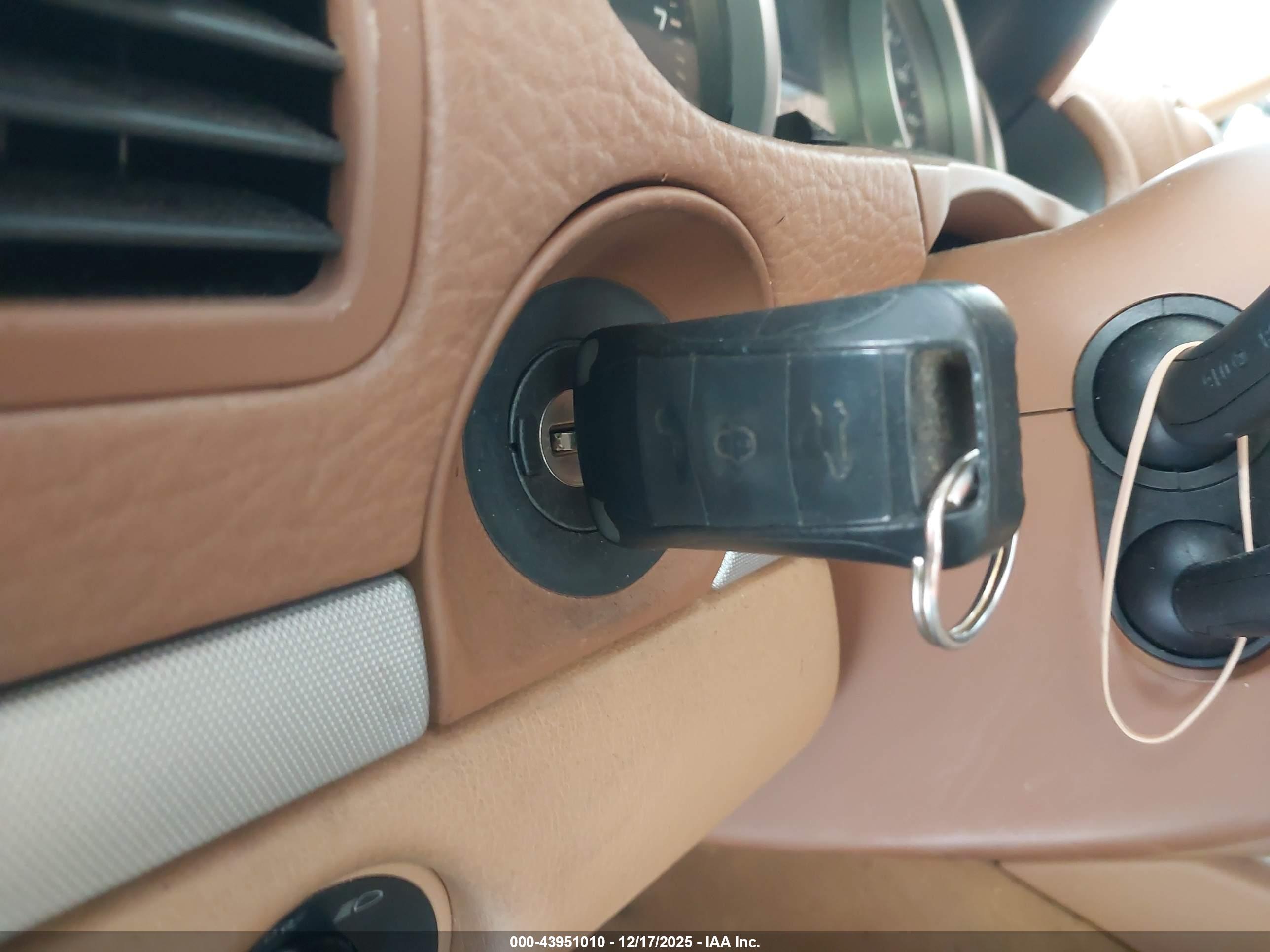 PORSCHE CAYENNE image 11