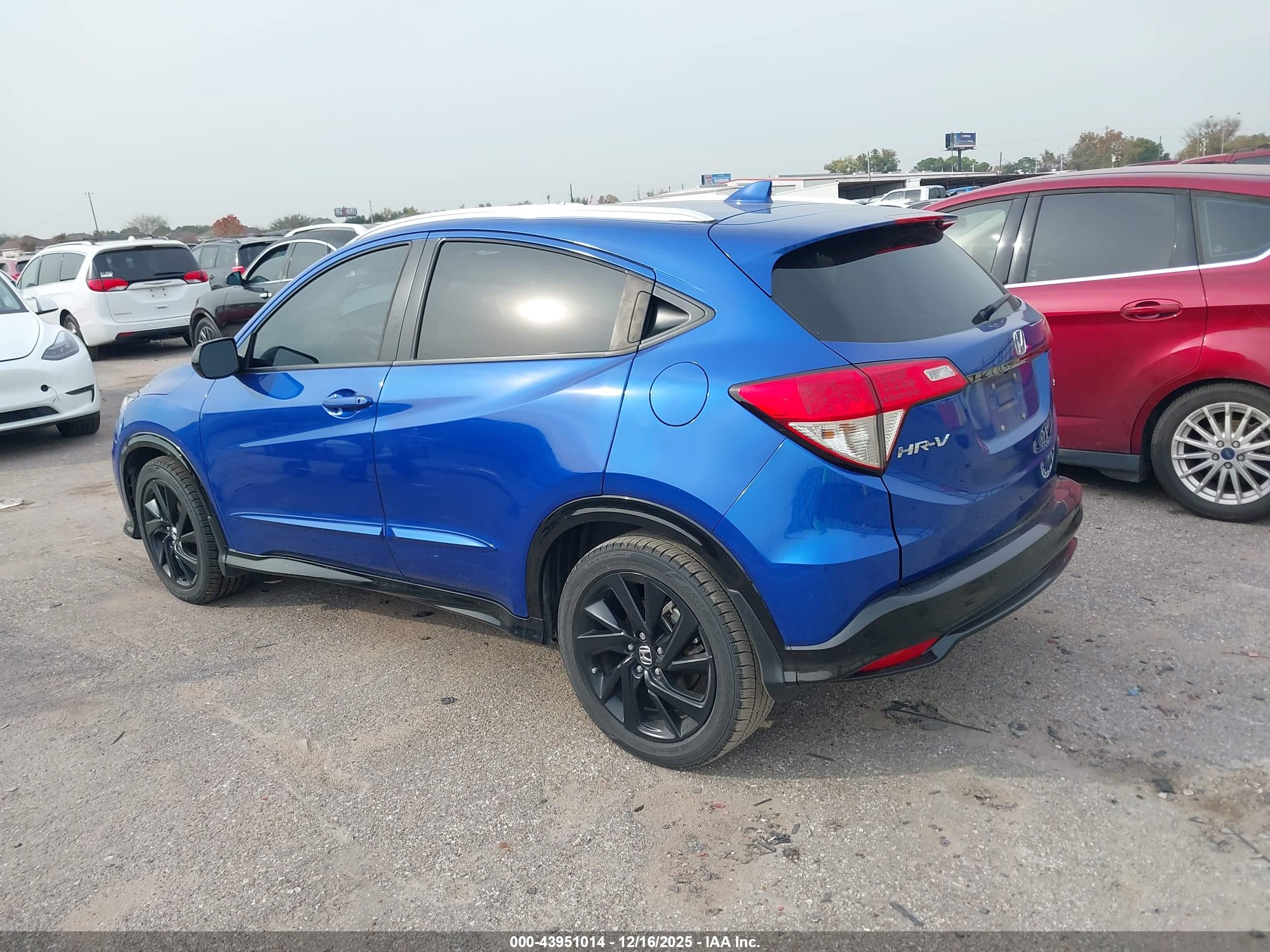 HONDA HR-V image 3