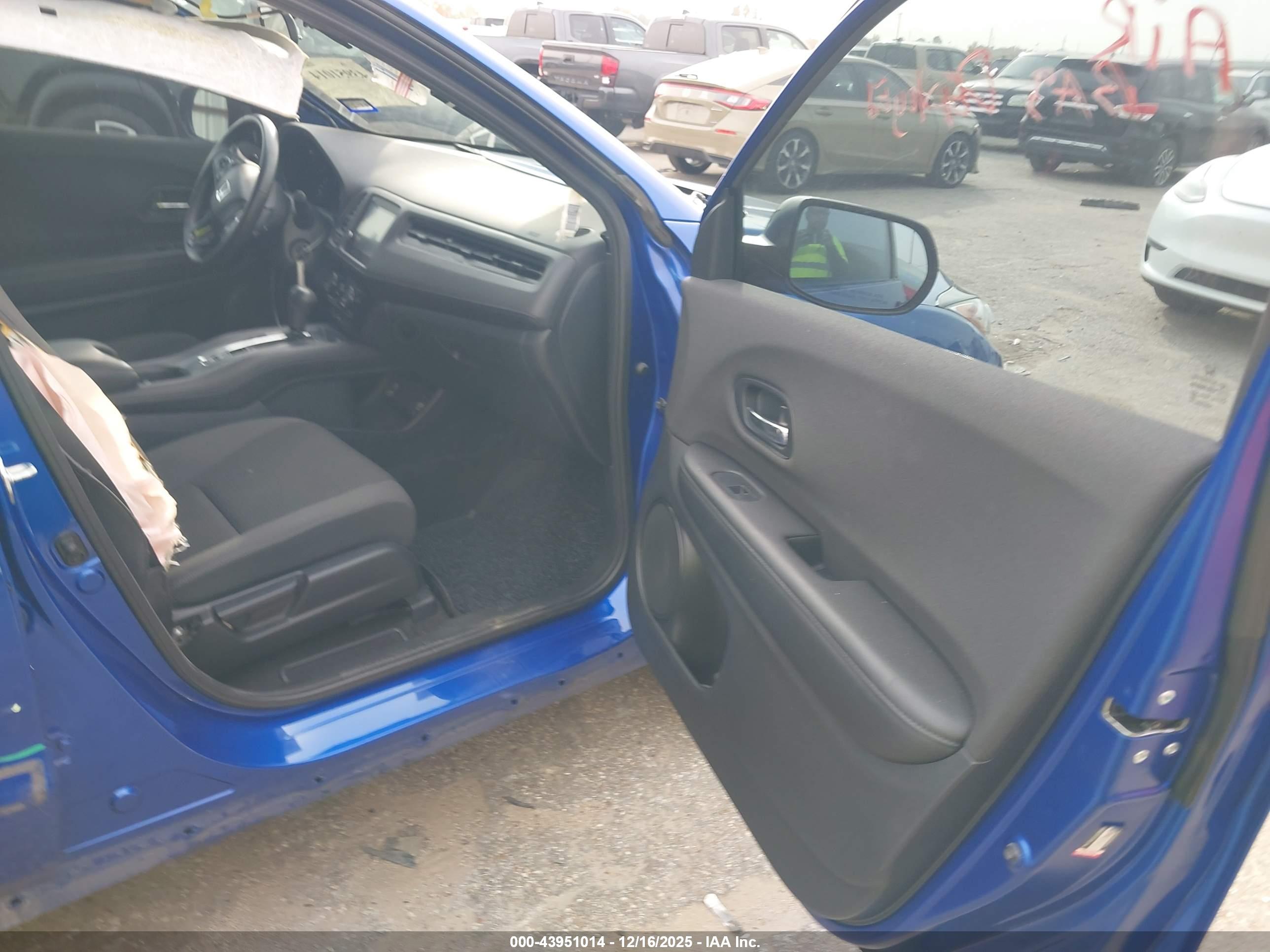 HONDA HR-V image 5
