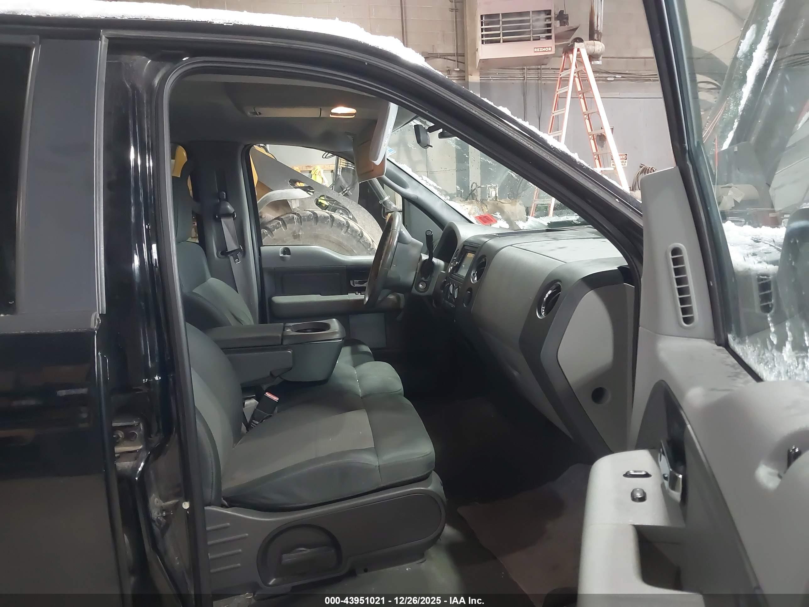 FORD F-150 image 5