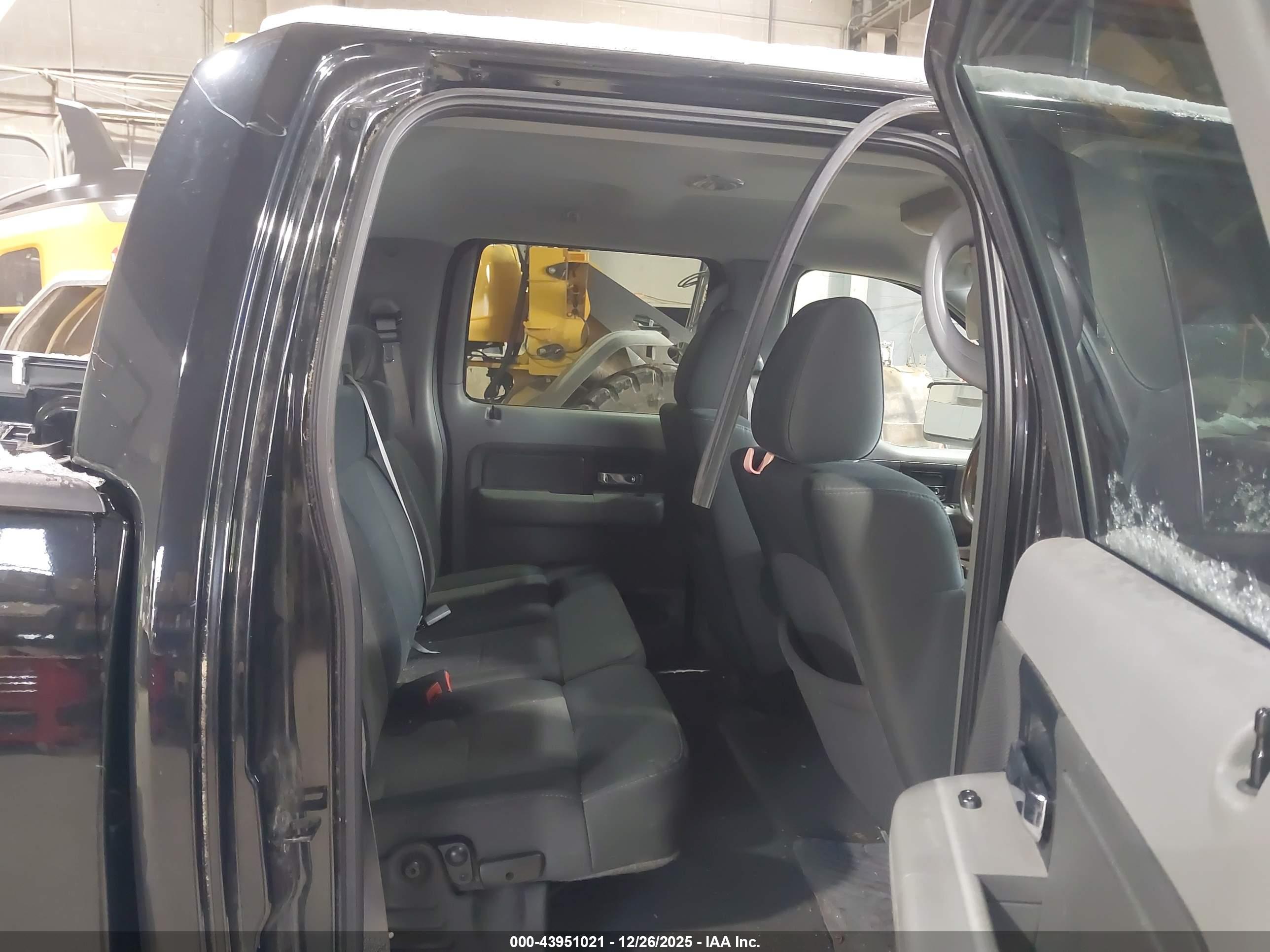FORD F-150 image 8