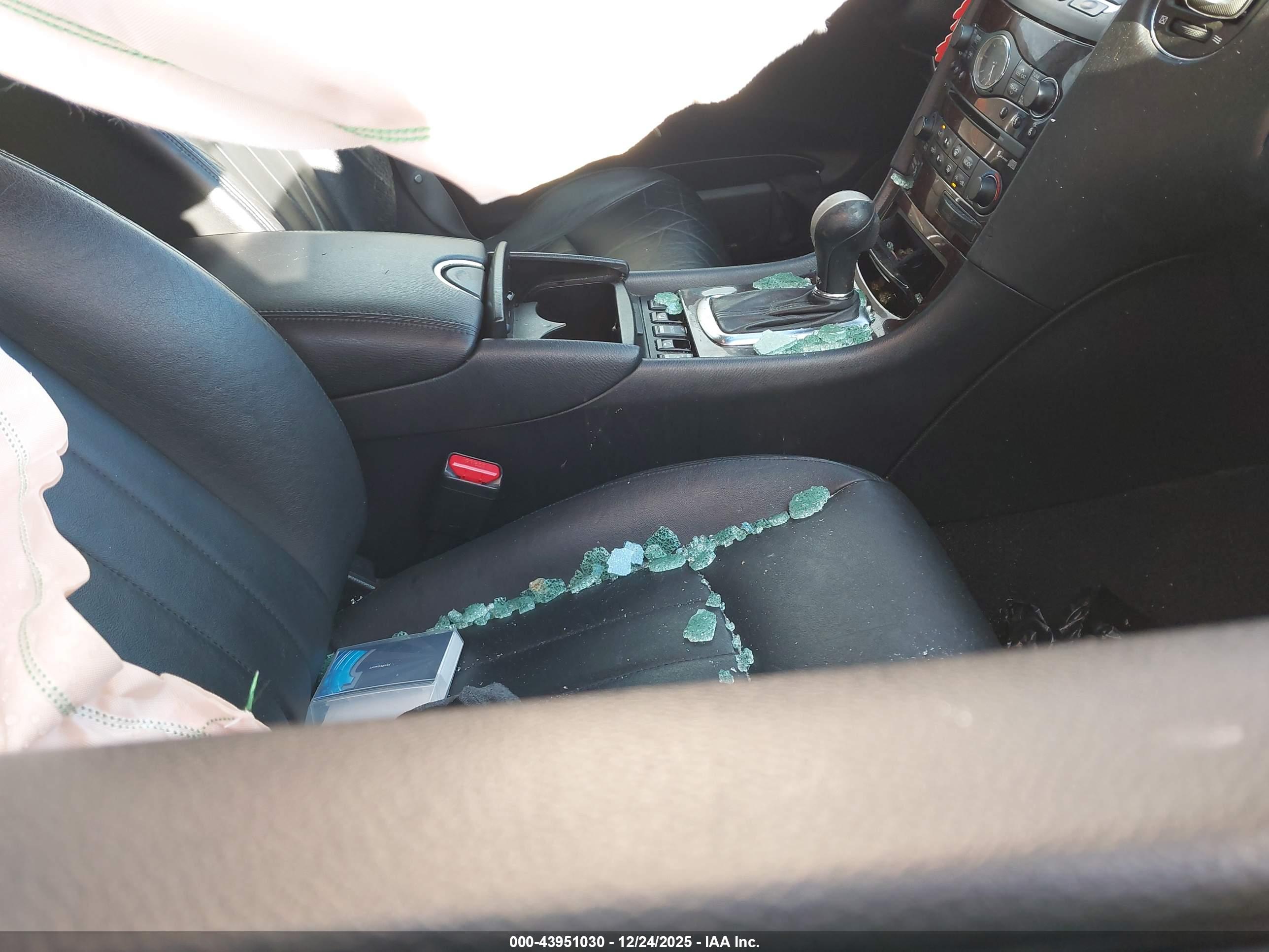 INFINITI EX35 image 5