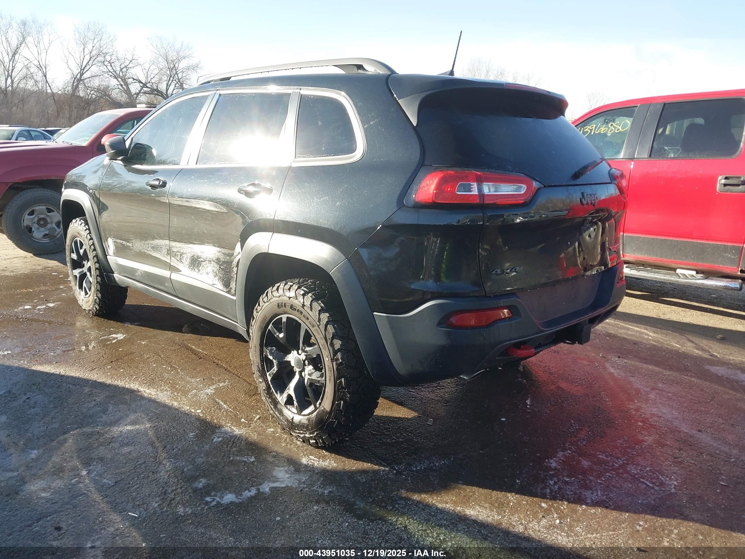 JEEP CHEROKEE image 3