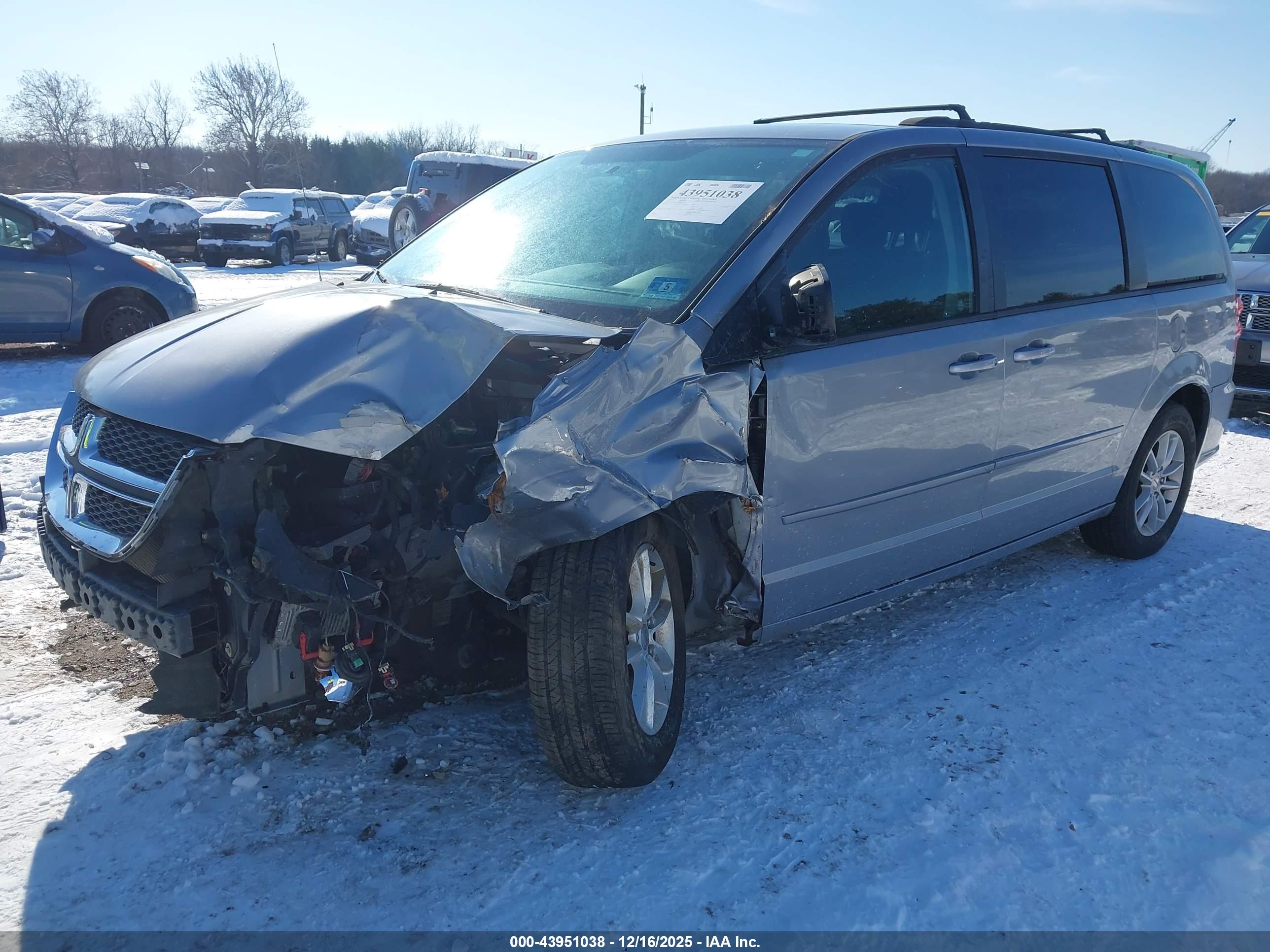 DODGE GRAND image 2