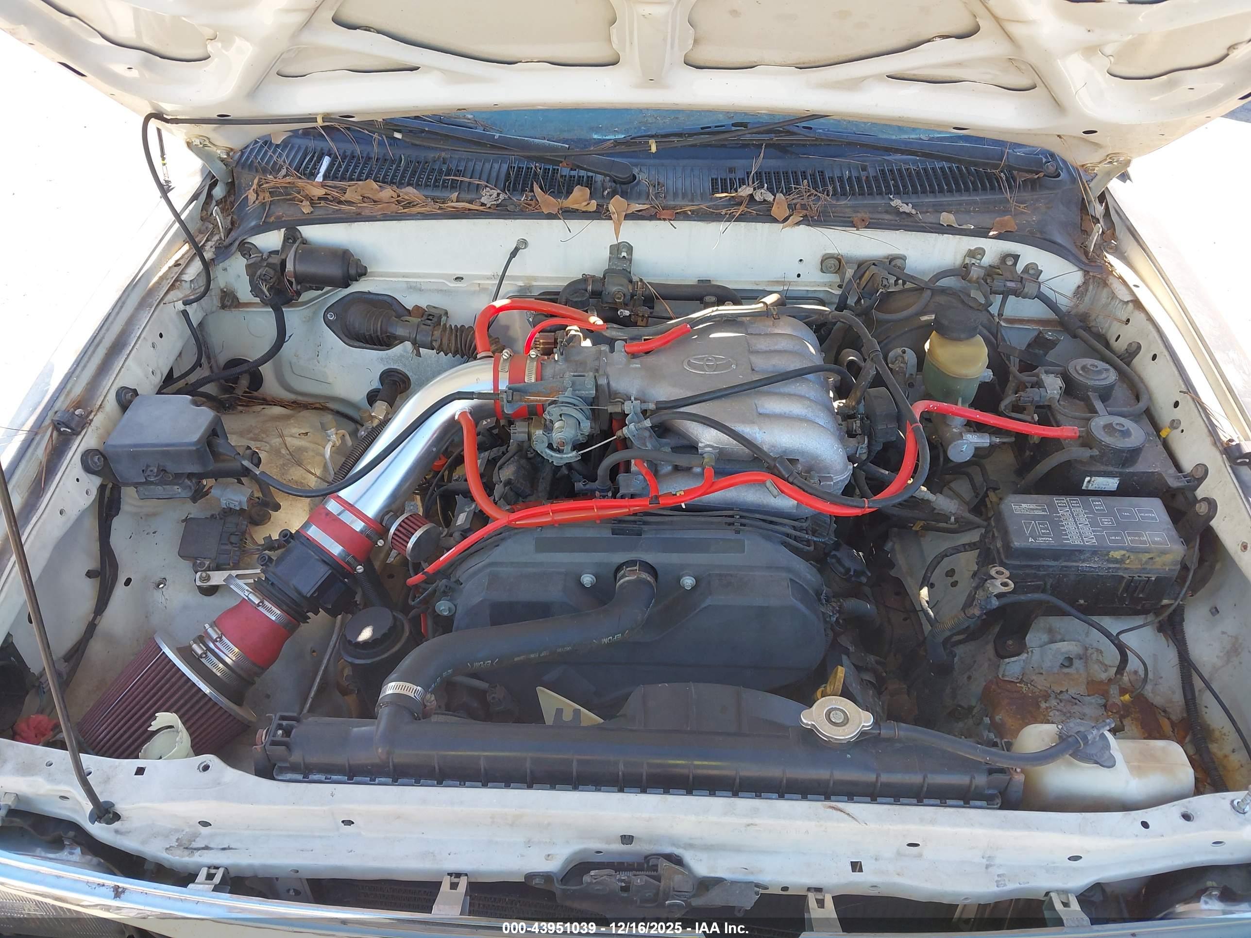 TOYOTA TACOMA image 10