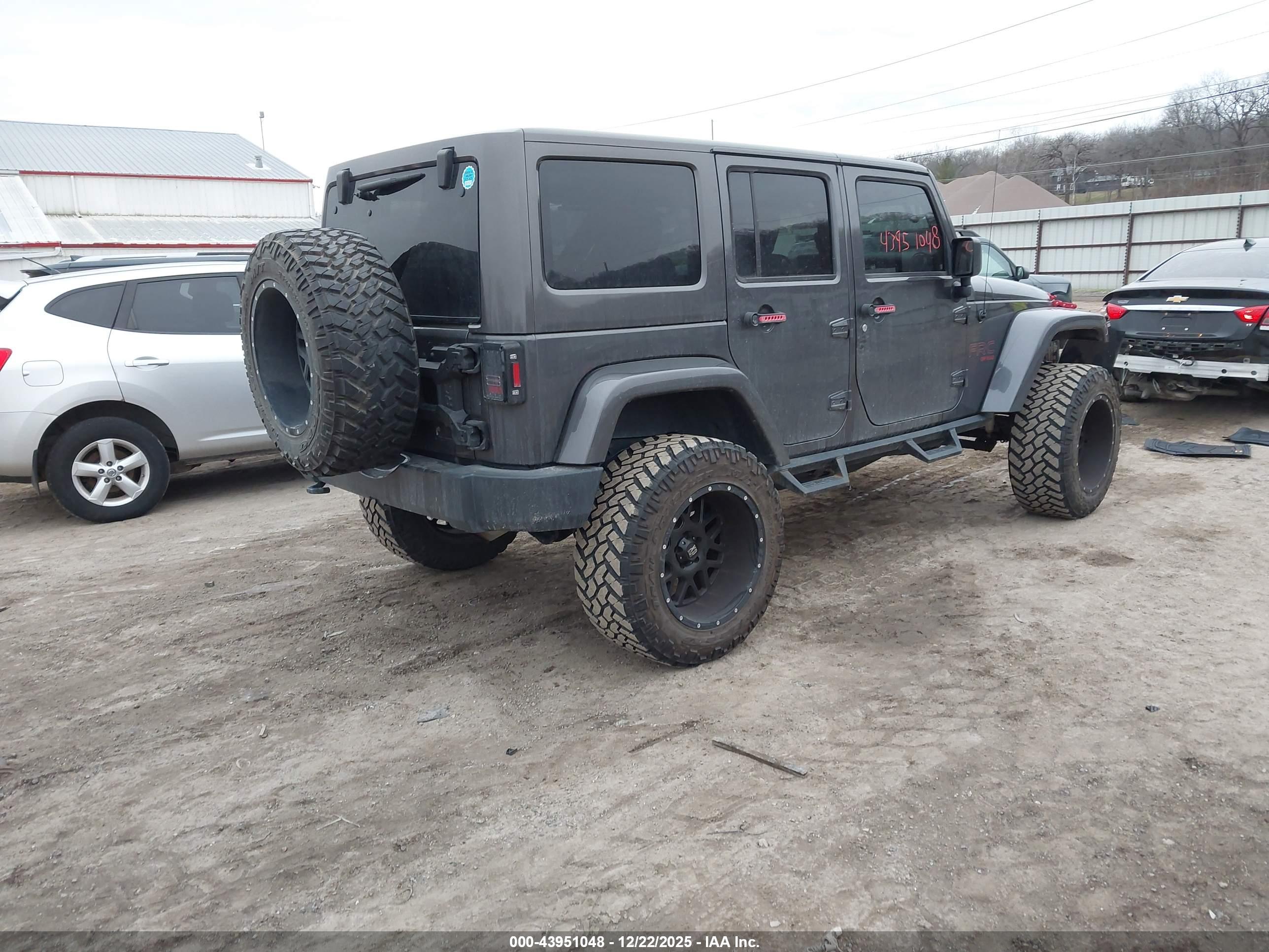 JEEP WRANGLER image 4