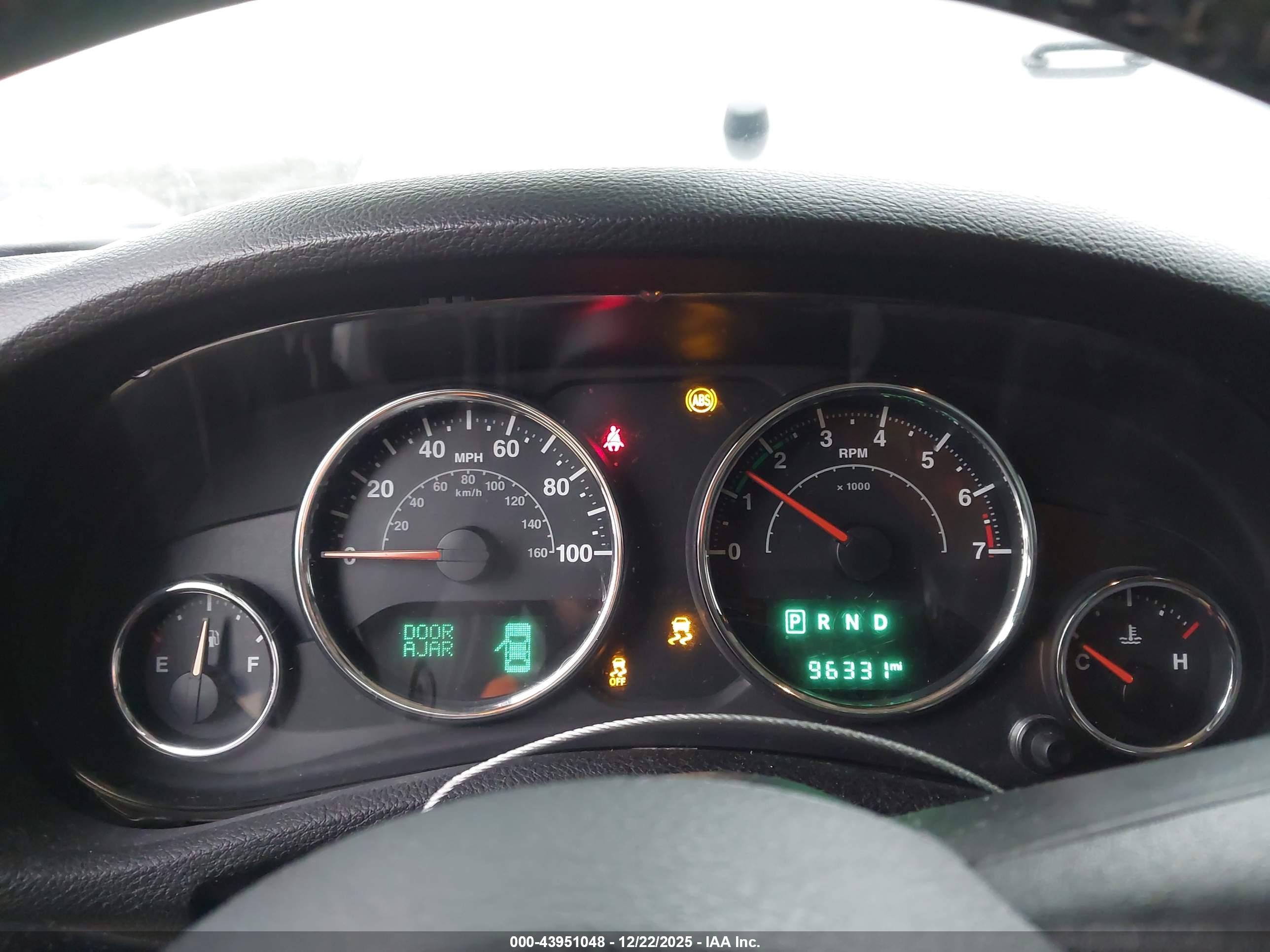 JEEP WRANGLER image 7