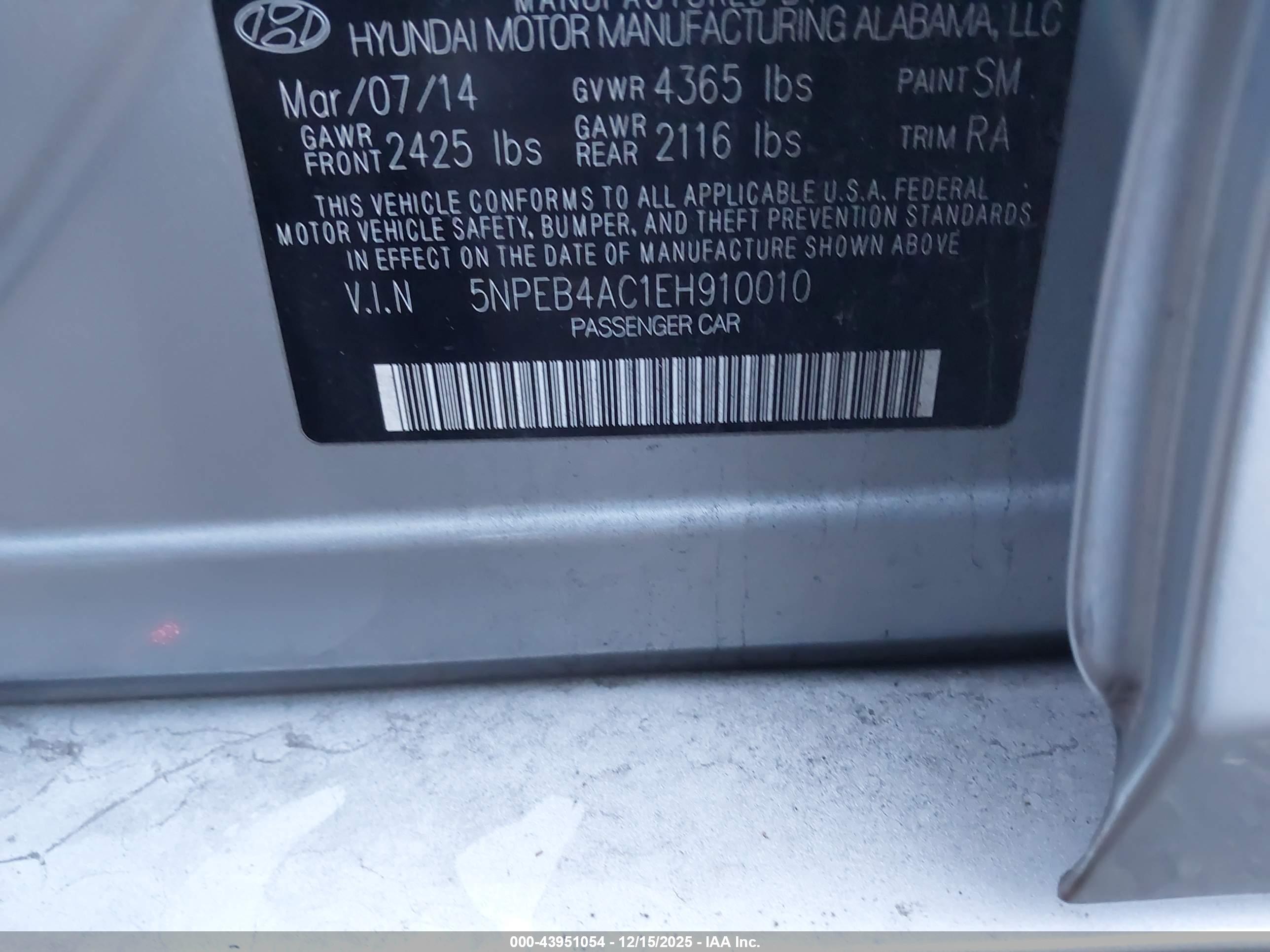 HYUNDAI SONATA image 9