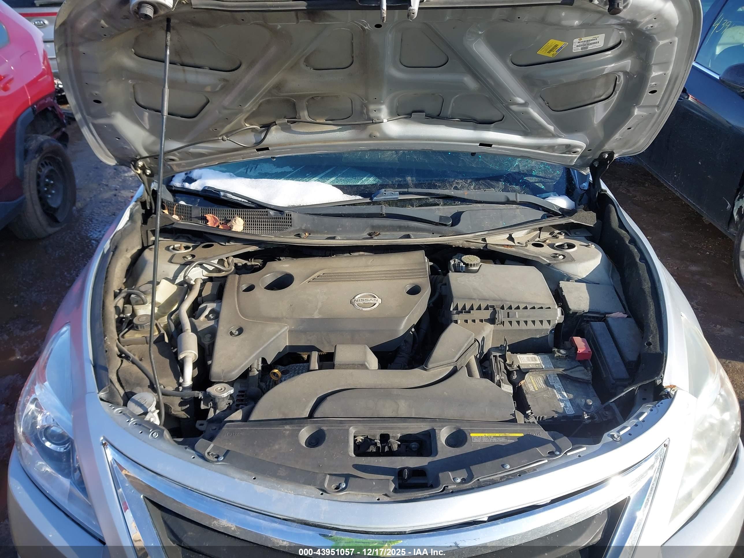 NISSAN ALTIMA image 10