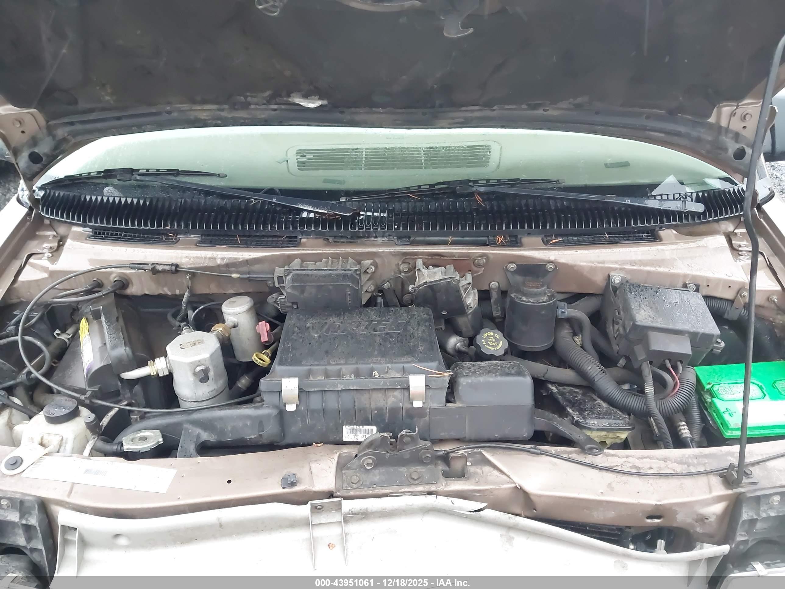 CHEVROLET ASTRO image 10