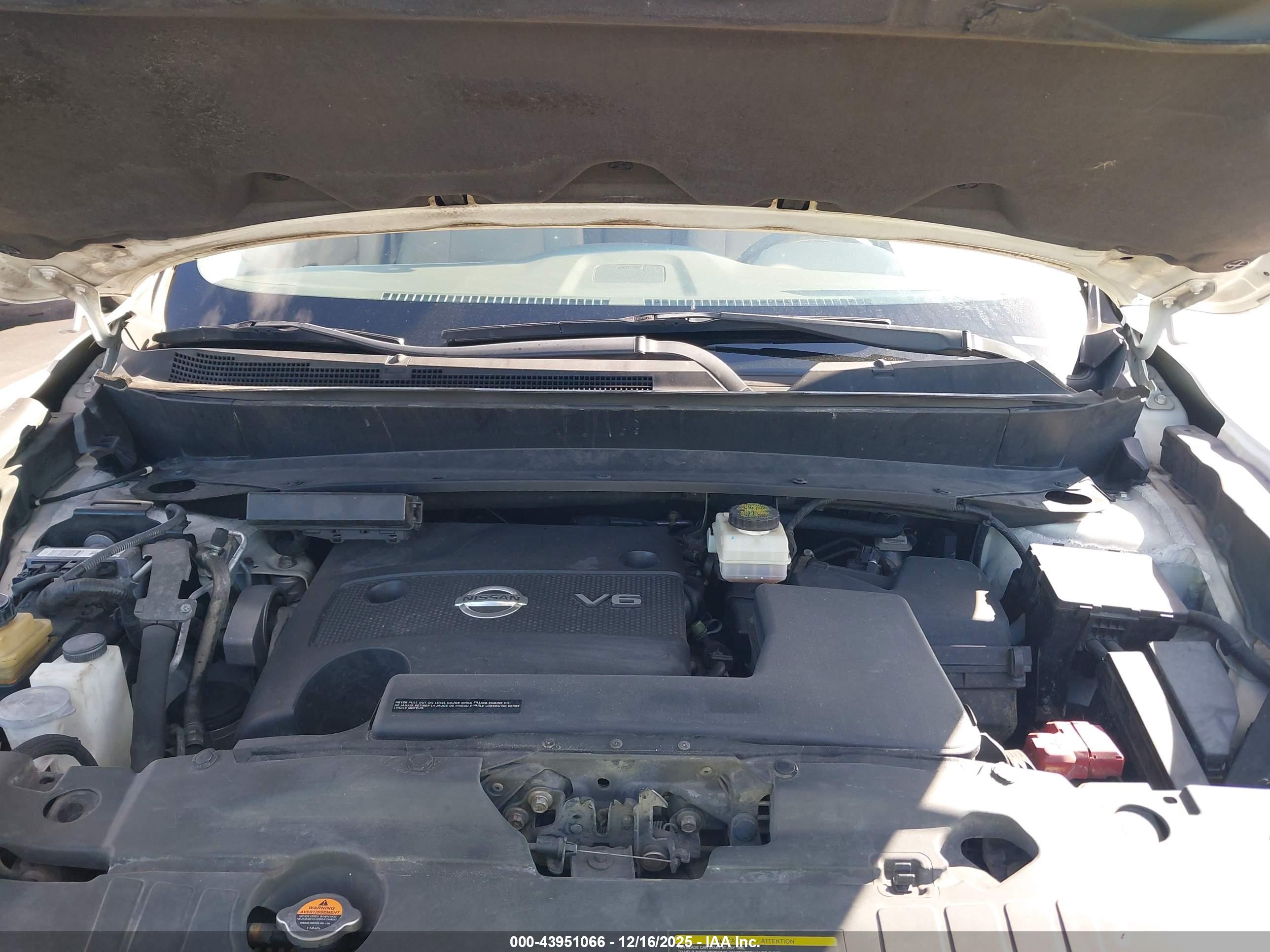 NISSAN PATHFINDER image 10