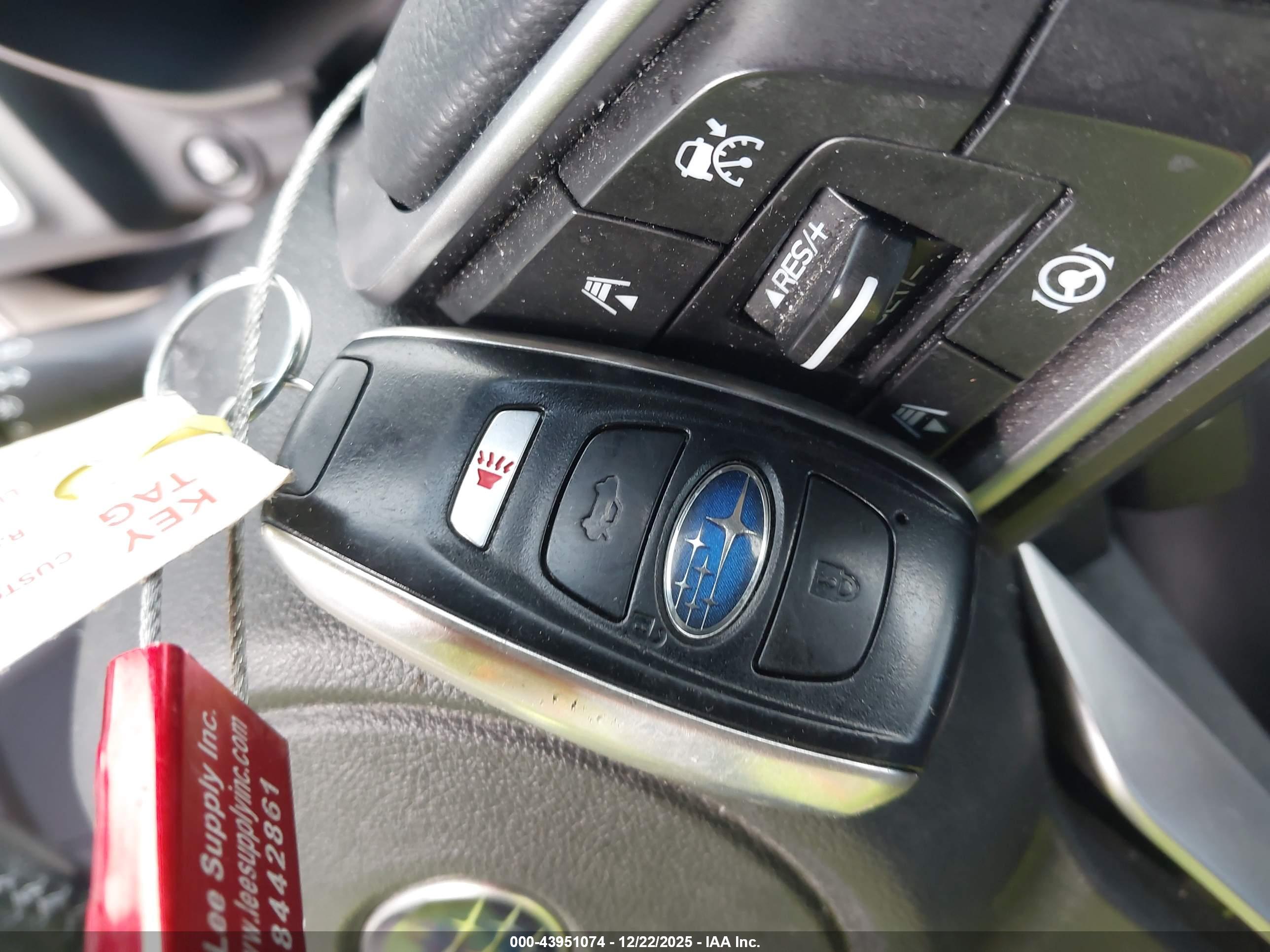 SUBARU ASCENT image 11