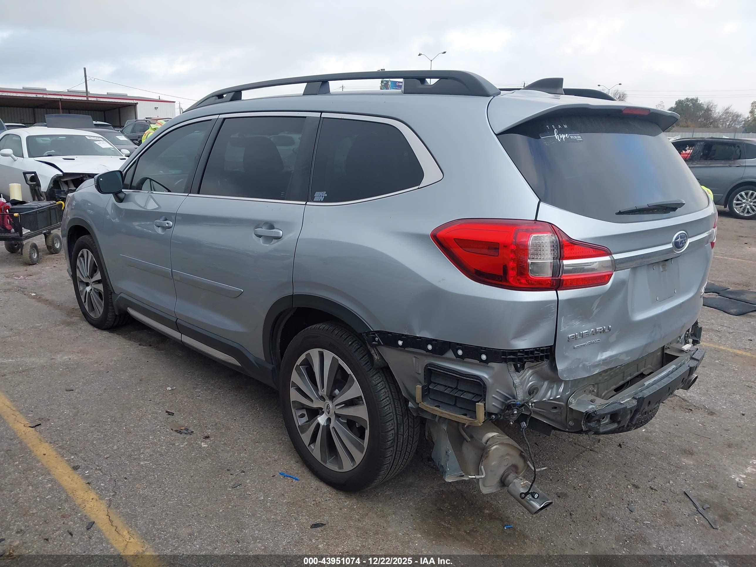 SUBARU ASCENT image 3