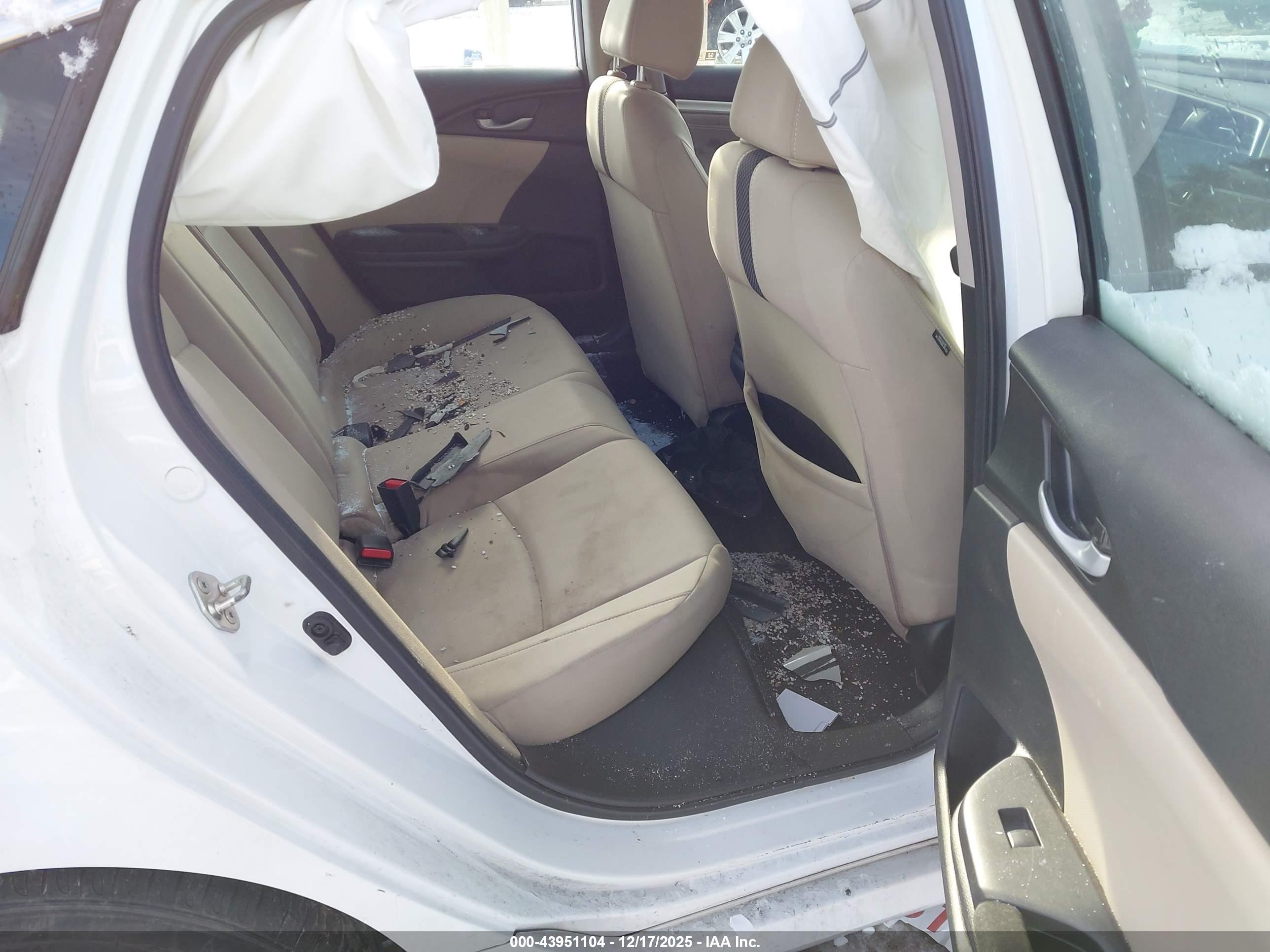 HONDA CIVIC image 8