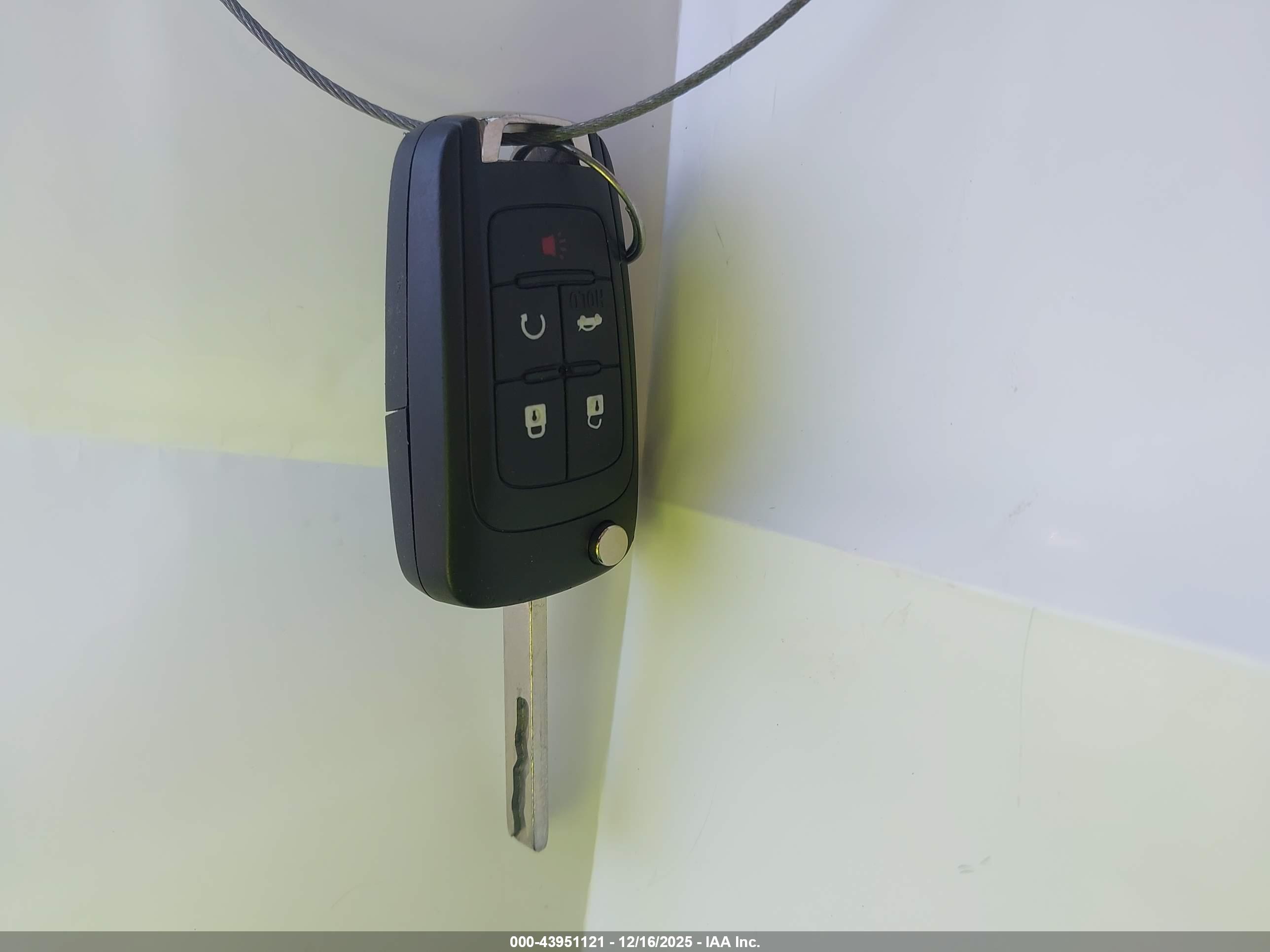 GMC TERRAIN image 11