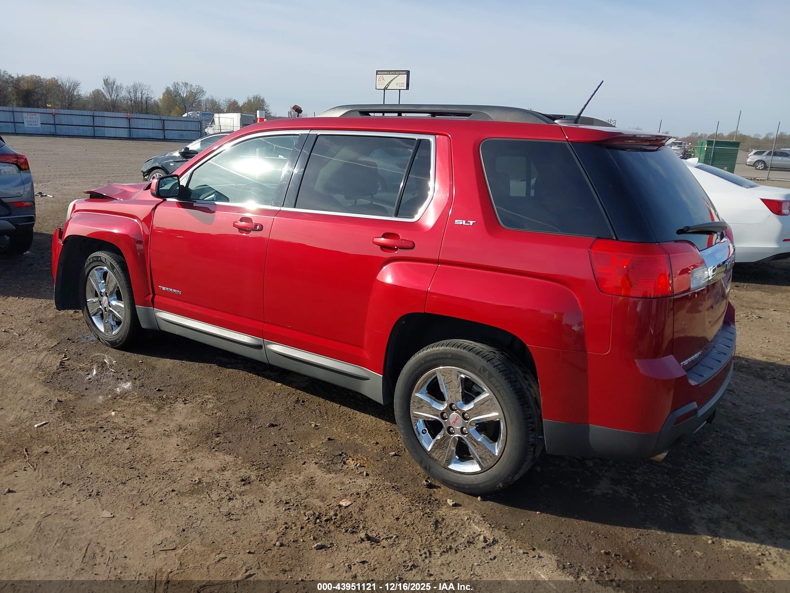 GMC TERRAIN image 3