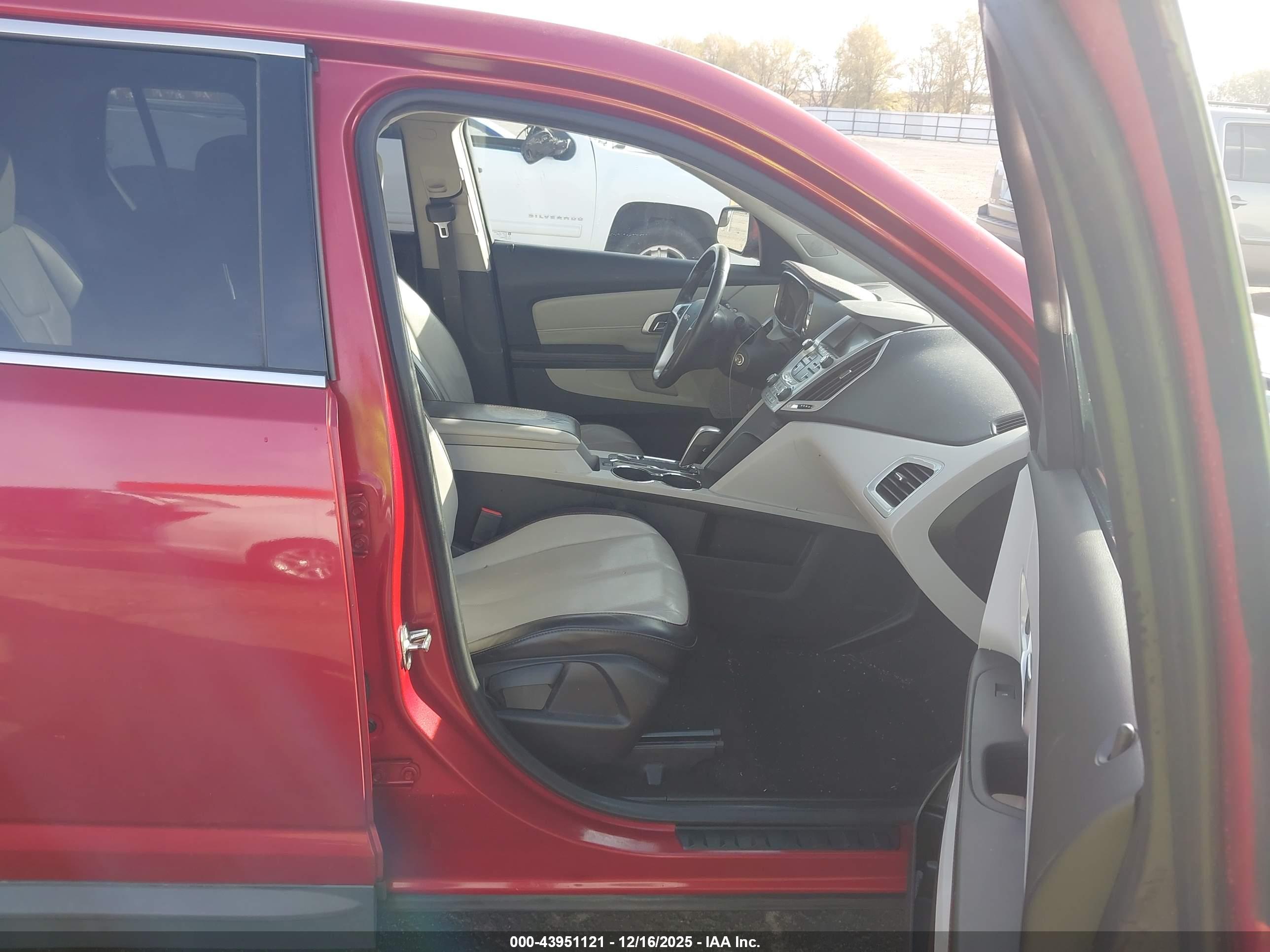 GMC TERRAIN image 5