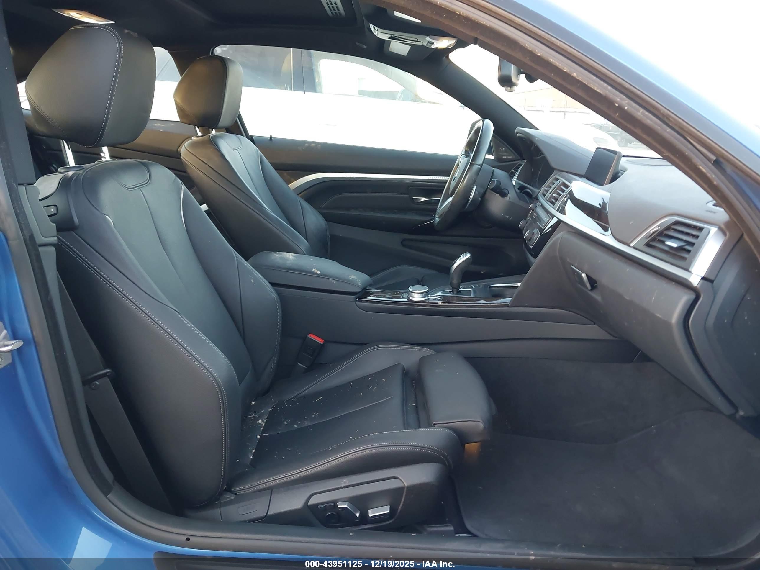 BMW 440I image 5