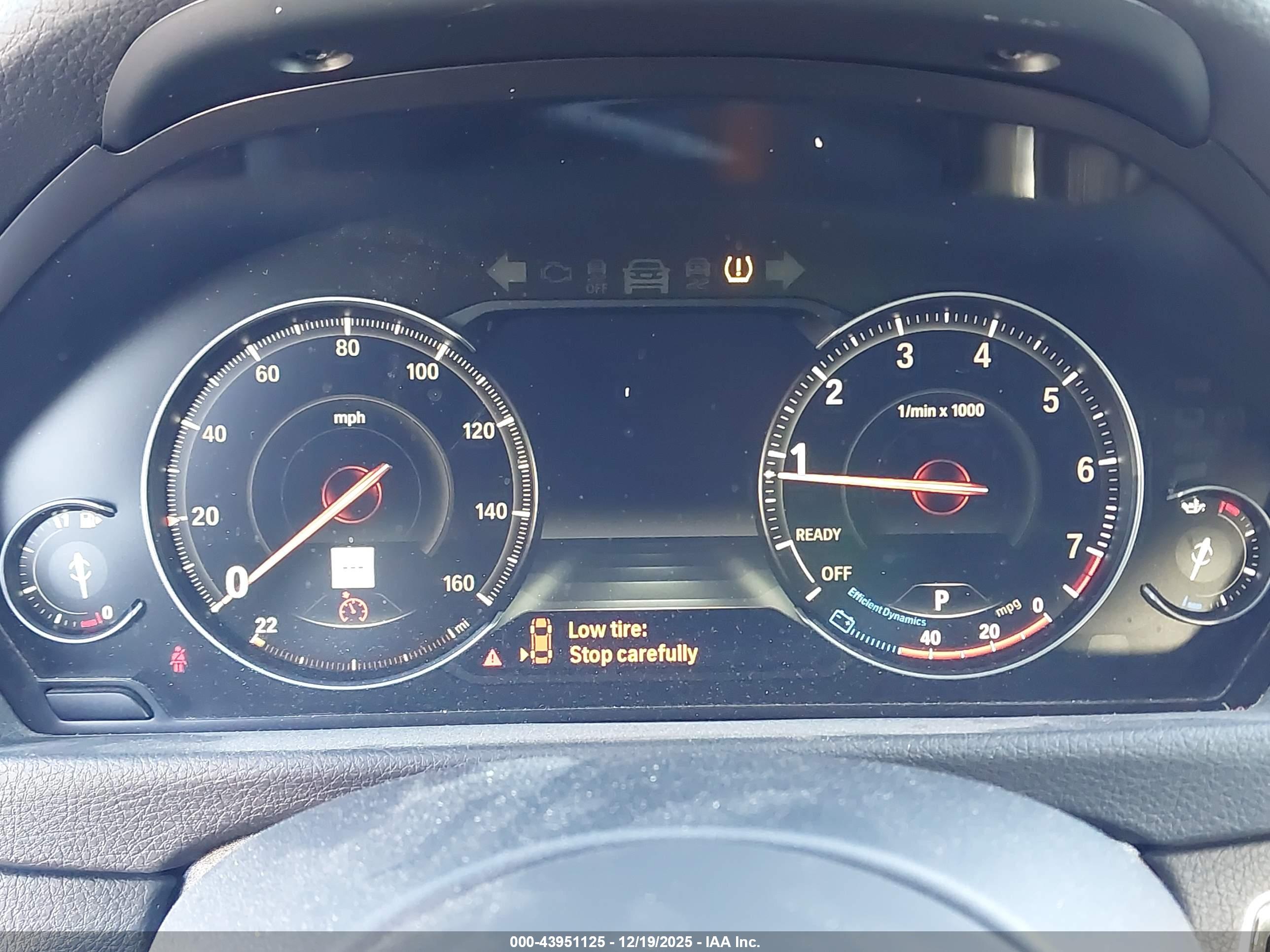 BMW 440I image 7