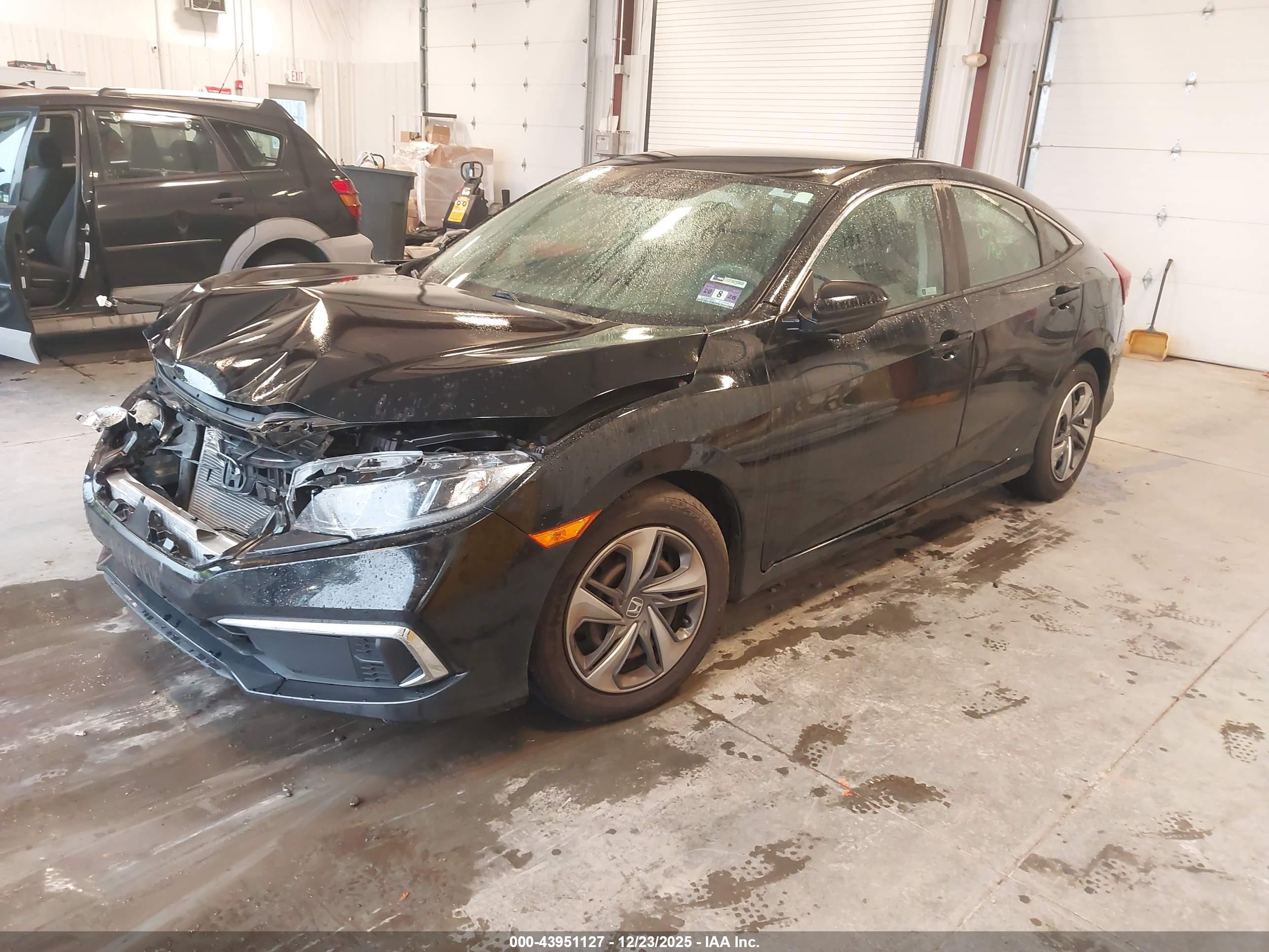 HONDA CIVIC image 2