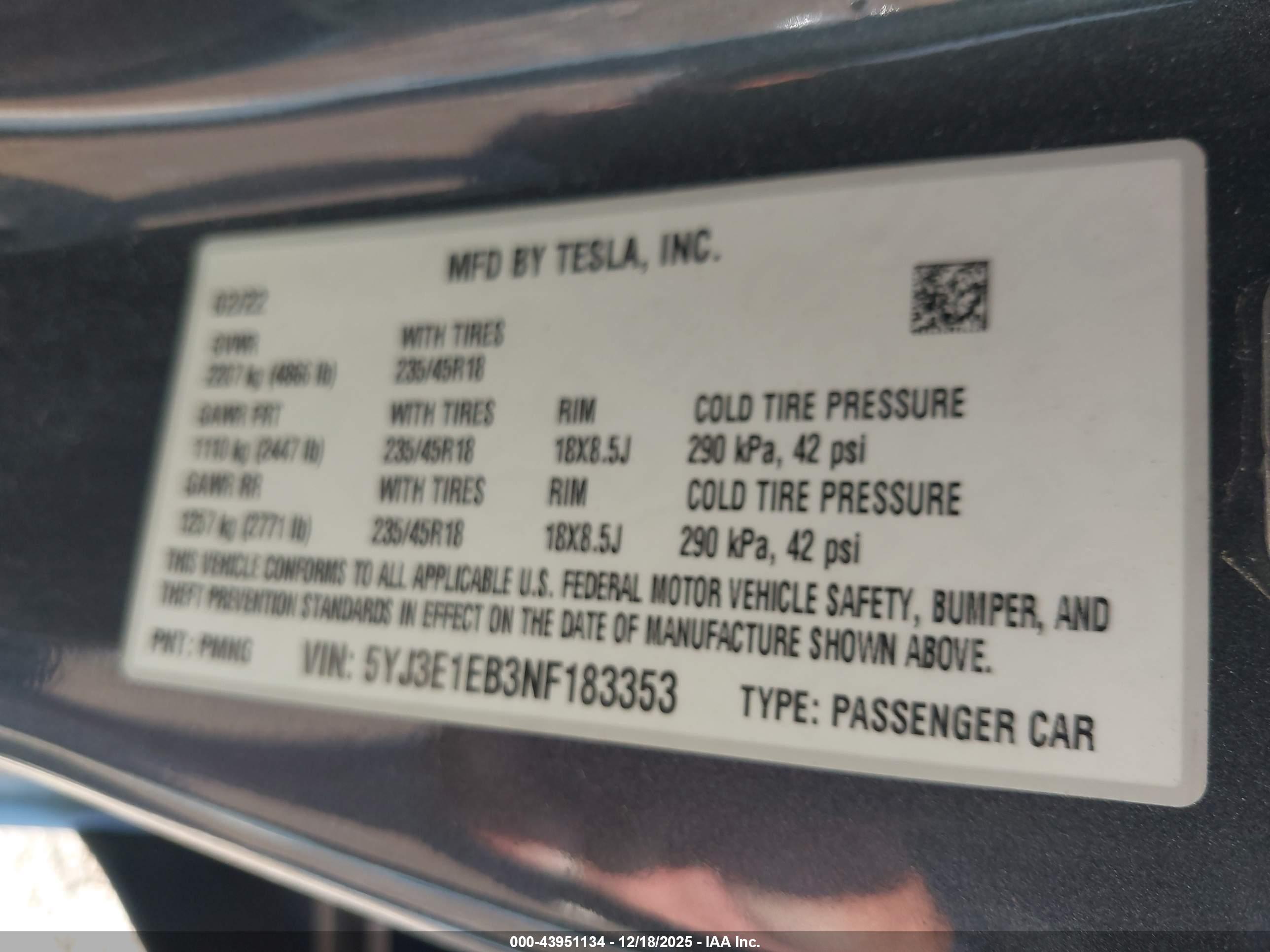 TESLA MODEL image 9