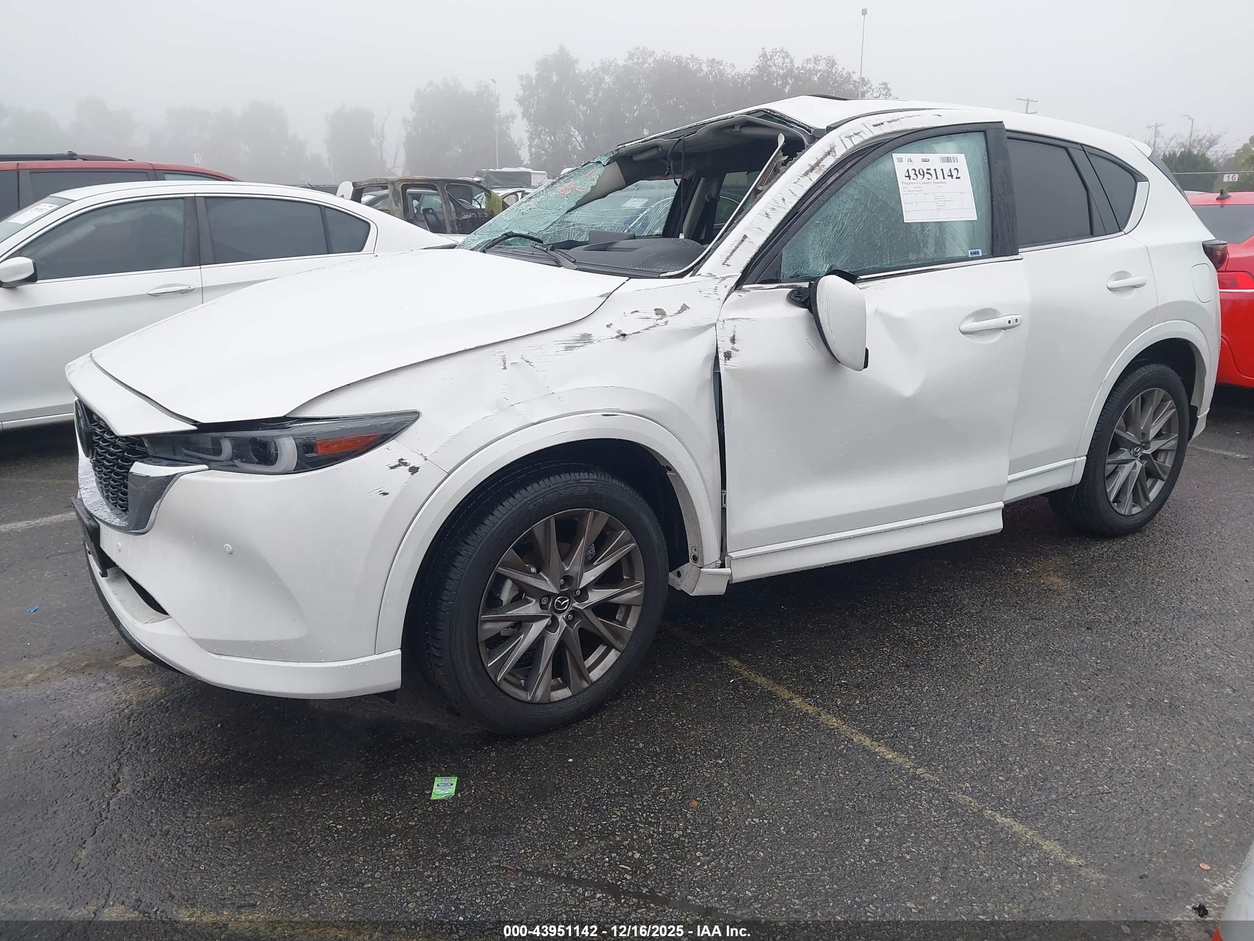 MAZDA CX-5 image 2