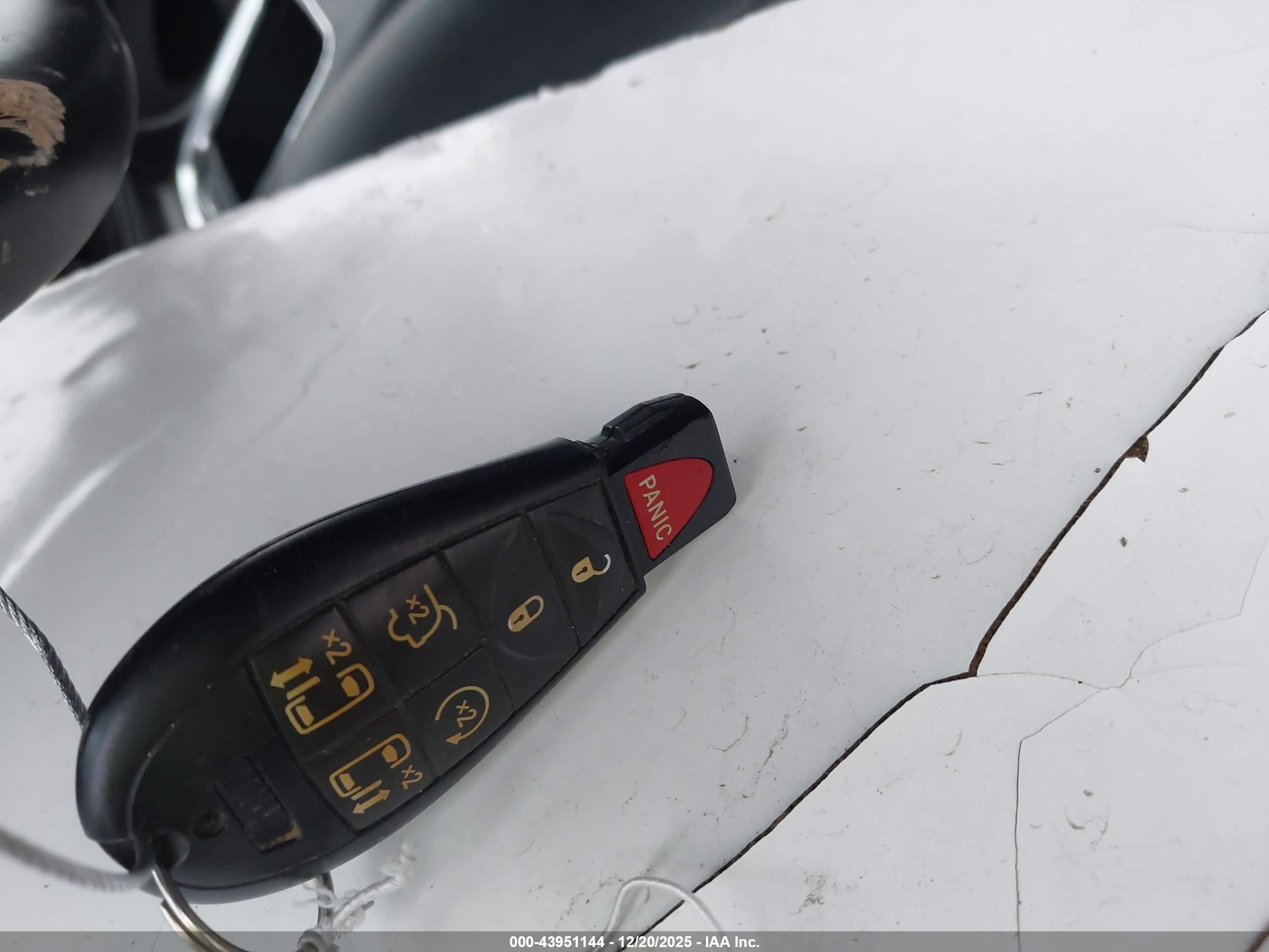 DODGE GRAND image 11