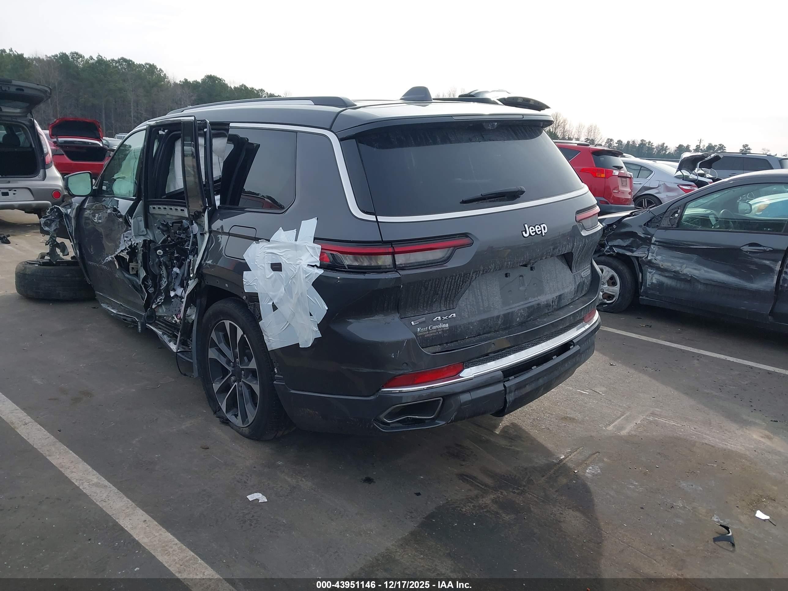 JEEP GRAND image 3