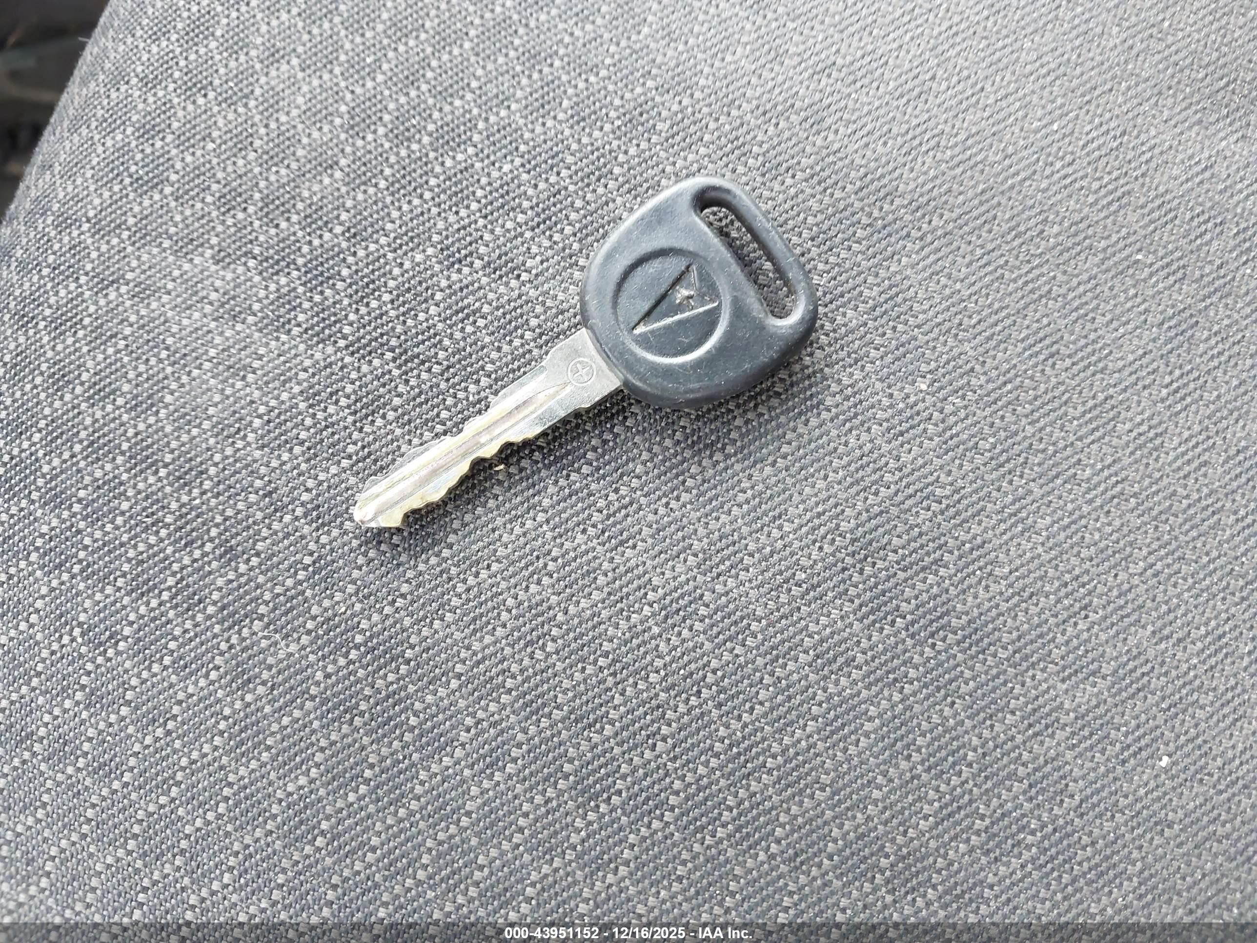 PONTIAC G6 image 11